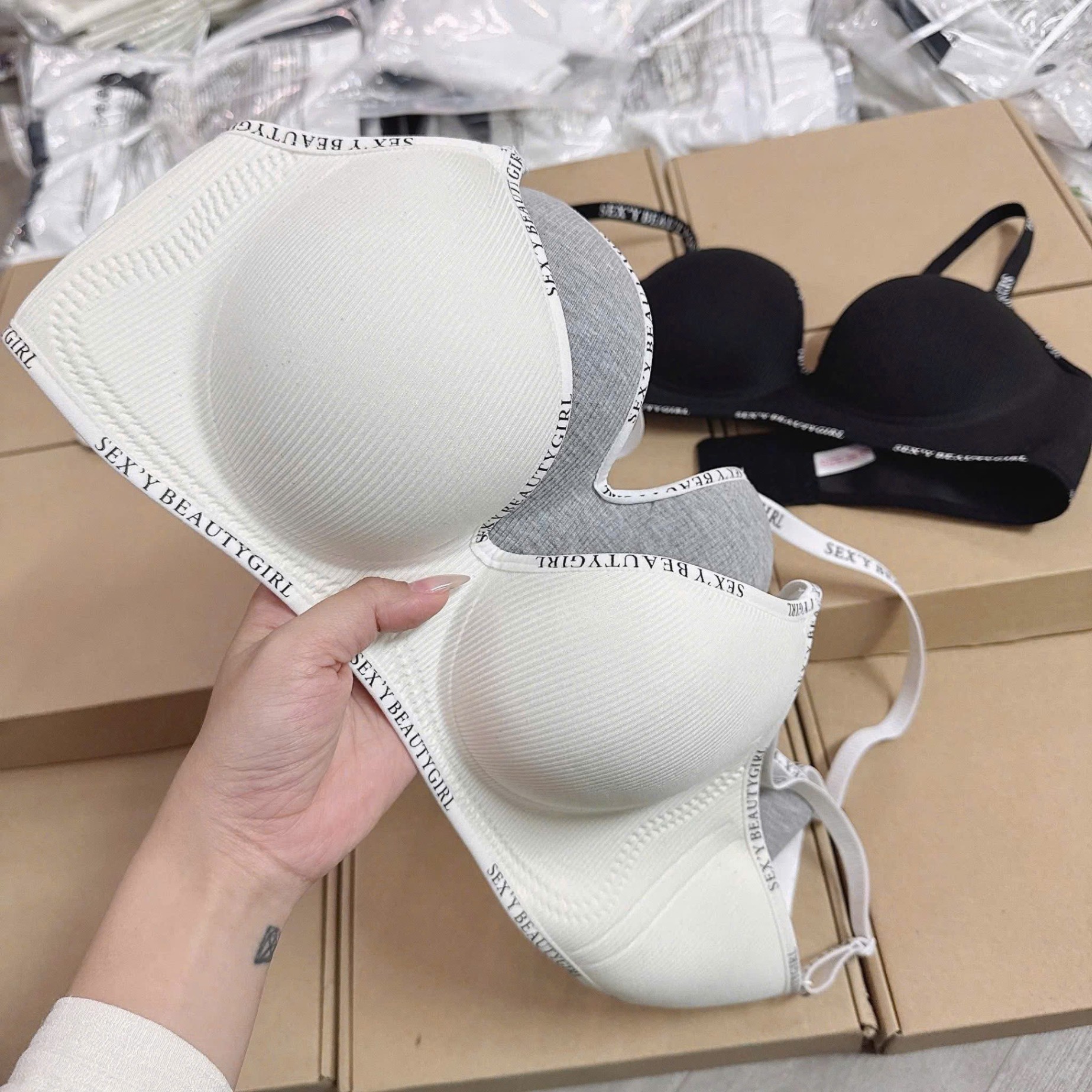 Sa68 Set 3 áo ngực có mút 5cm nâng ngực