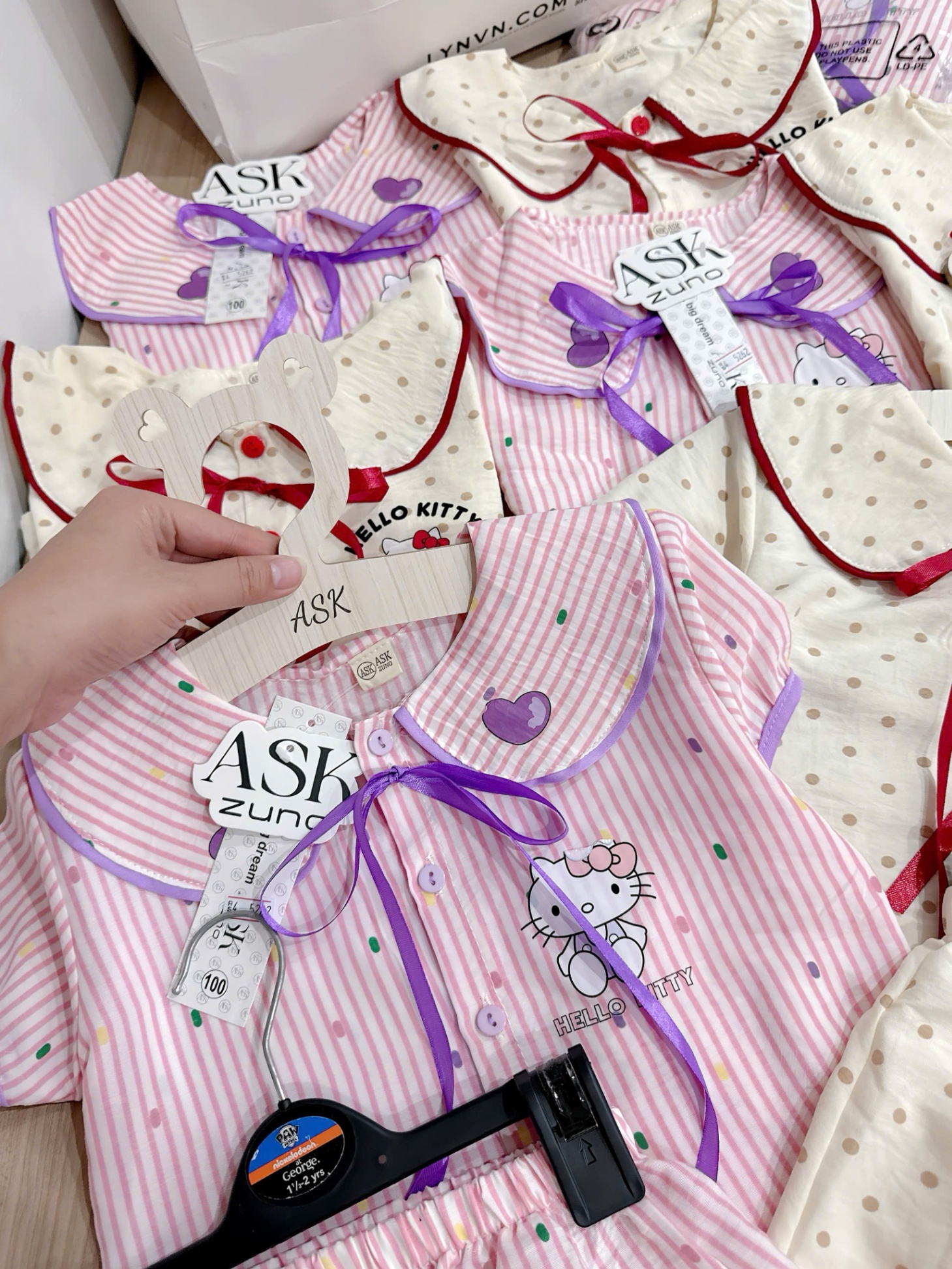 Cv-Pm61 Set 2 bộ Pijama mèo Kitty cho bé gái
