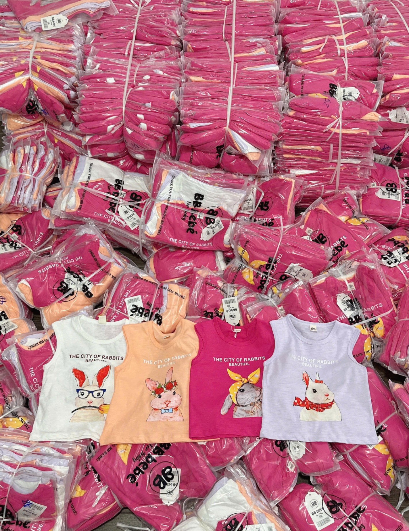 Bbg22 Set 4 áo cotton xước Bunny cho bé gái