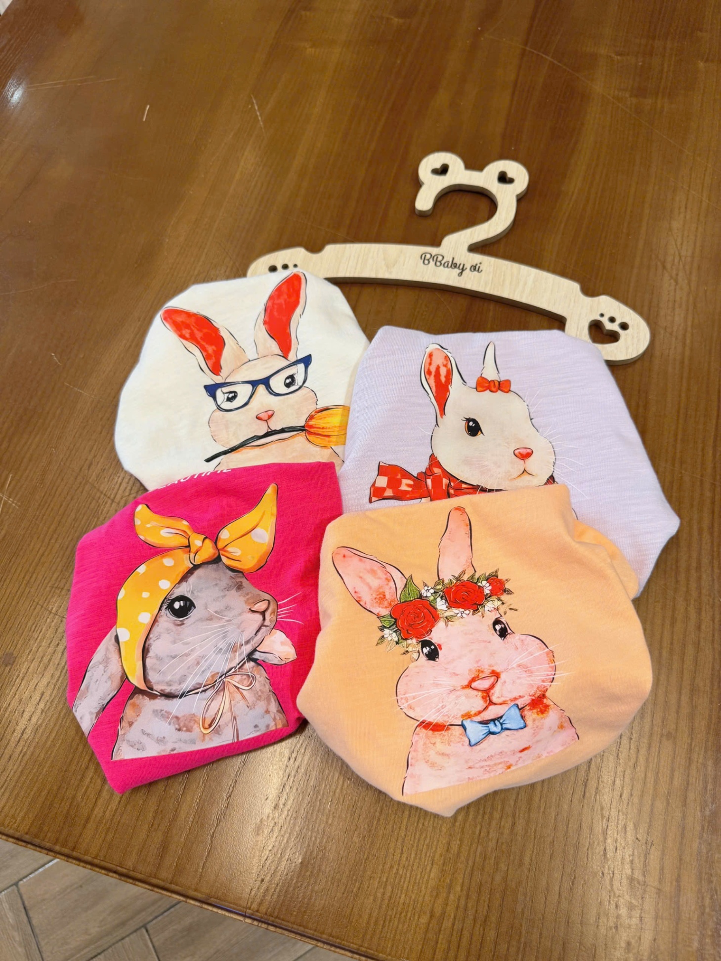 Bbg22 Set 4 áo cotton xước Bunny cho bé gái