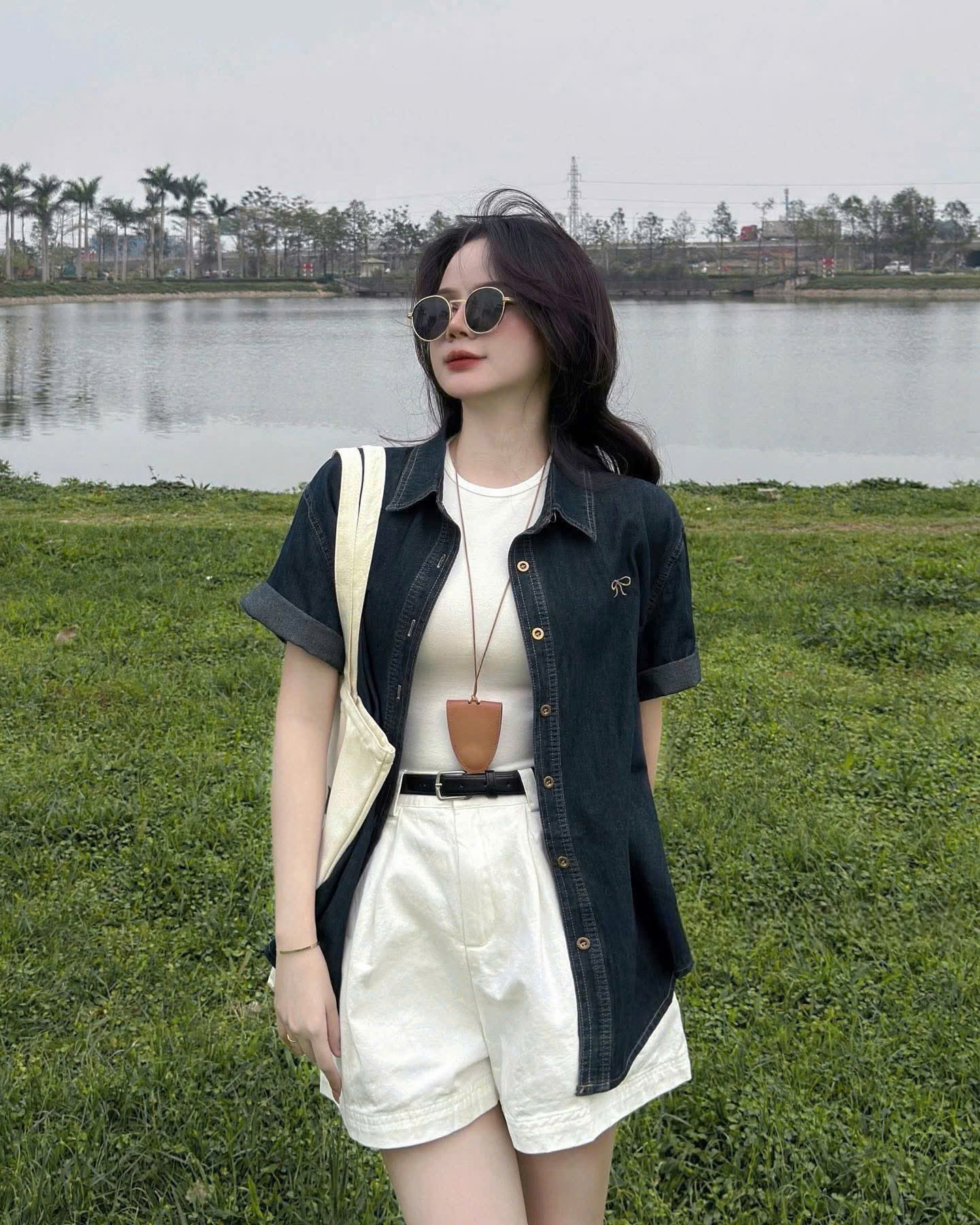 Bdn90 Set áo denim phối short trắng