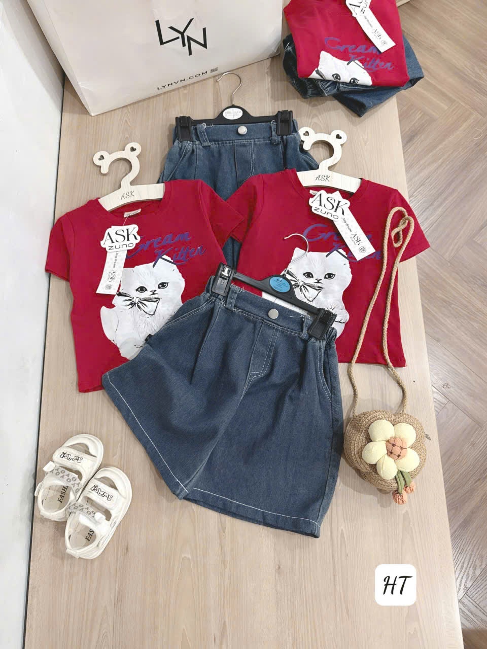Sab92 Set áo phông mèo đỏ mix quần ngố Jean ống rộng