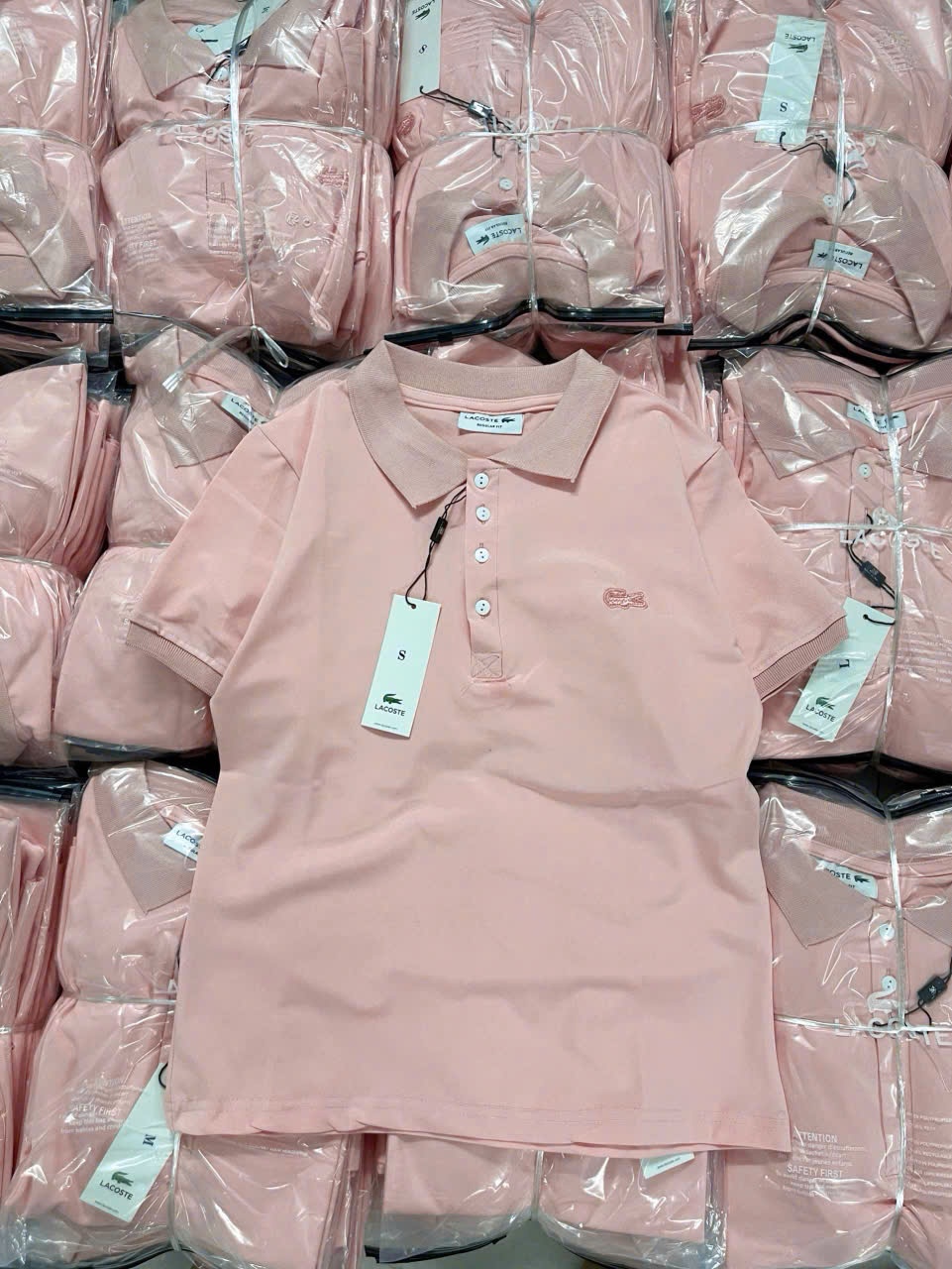 Apn2 Áo phông Laccoste tone hồng nude pastel