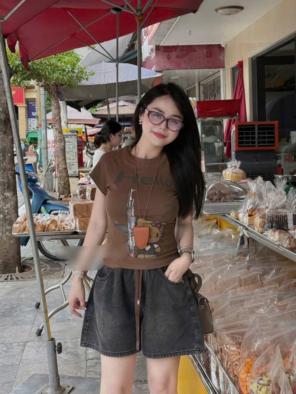 Sbn2 Set phông Kitty tone nâu tây mix short jean đen khói