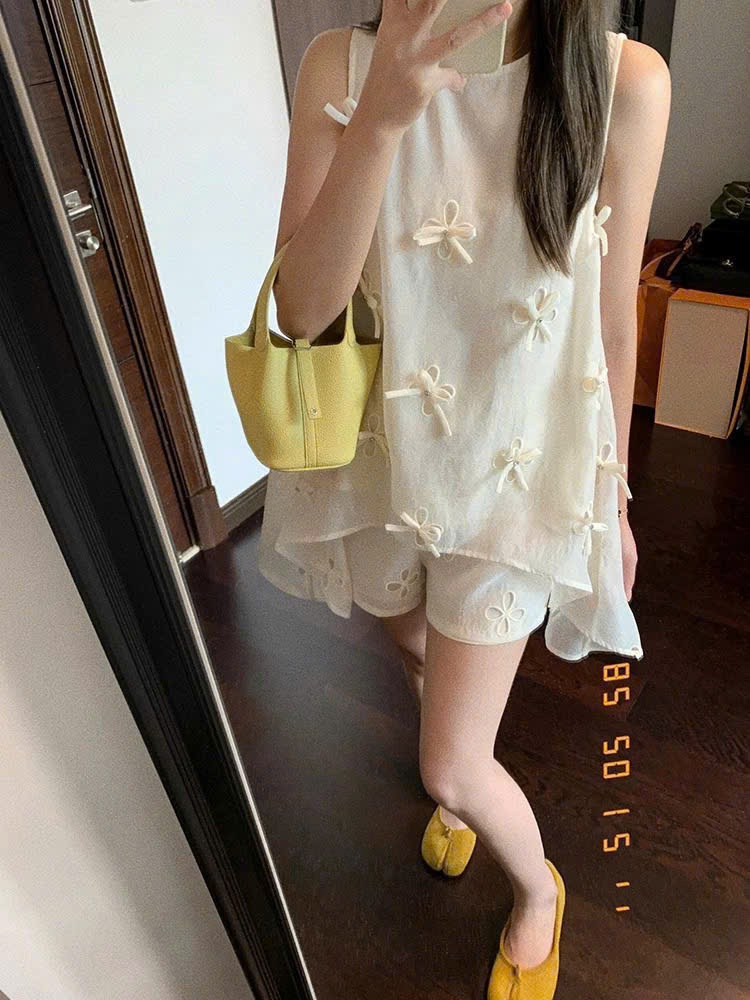 Sb012 Set ren hoa phối tơ sát nách mix quần đùi trong