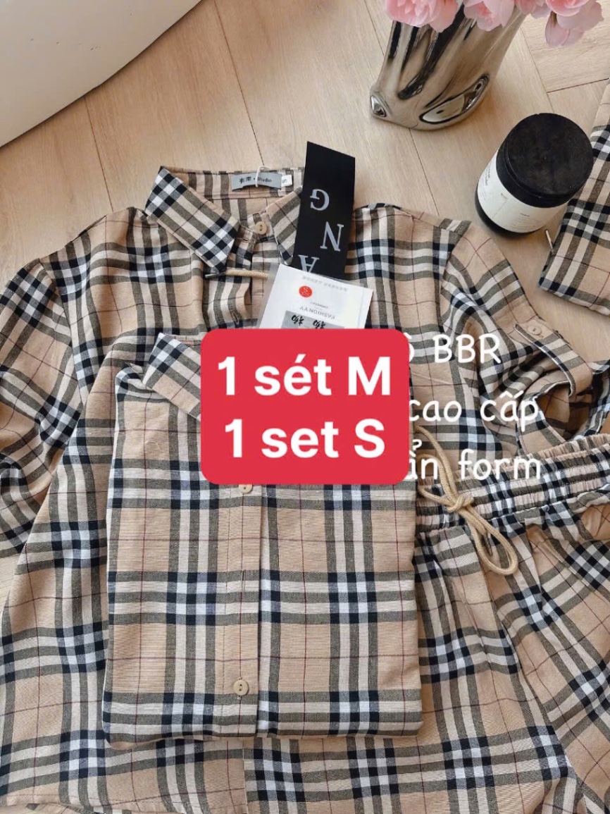 Cv B32 Bộ kẻ đùi