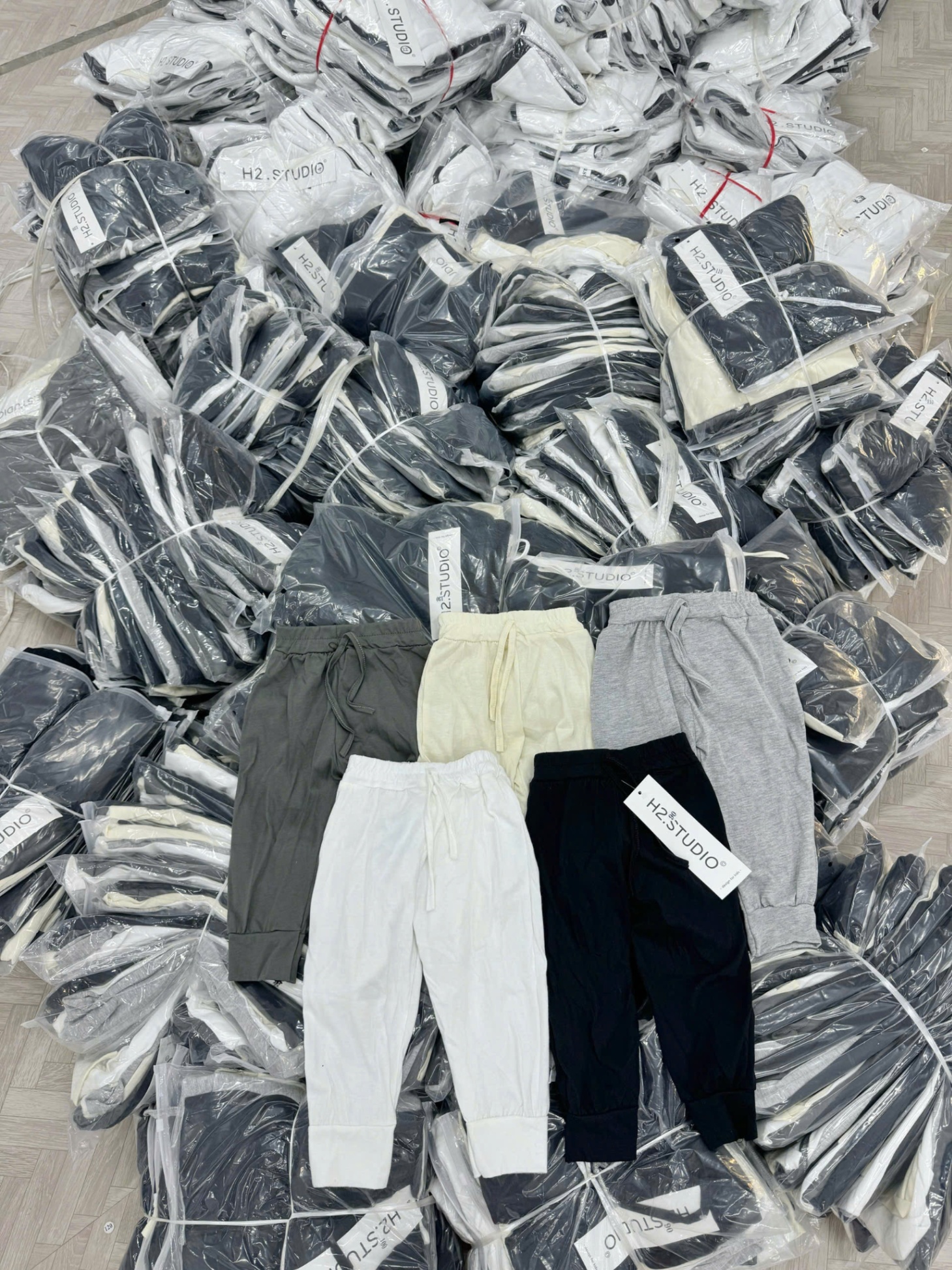 SQ50 SET 5 QUẦN COTTON TONE GHI SÁNG Xả