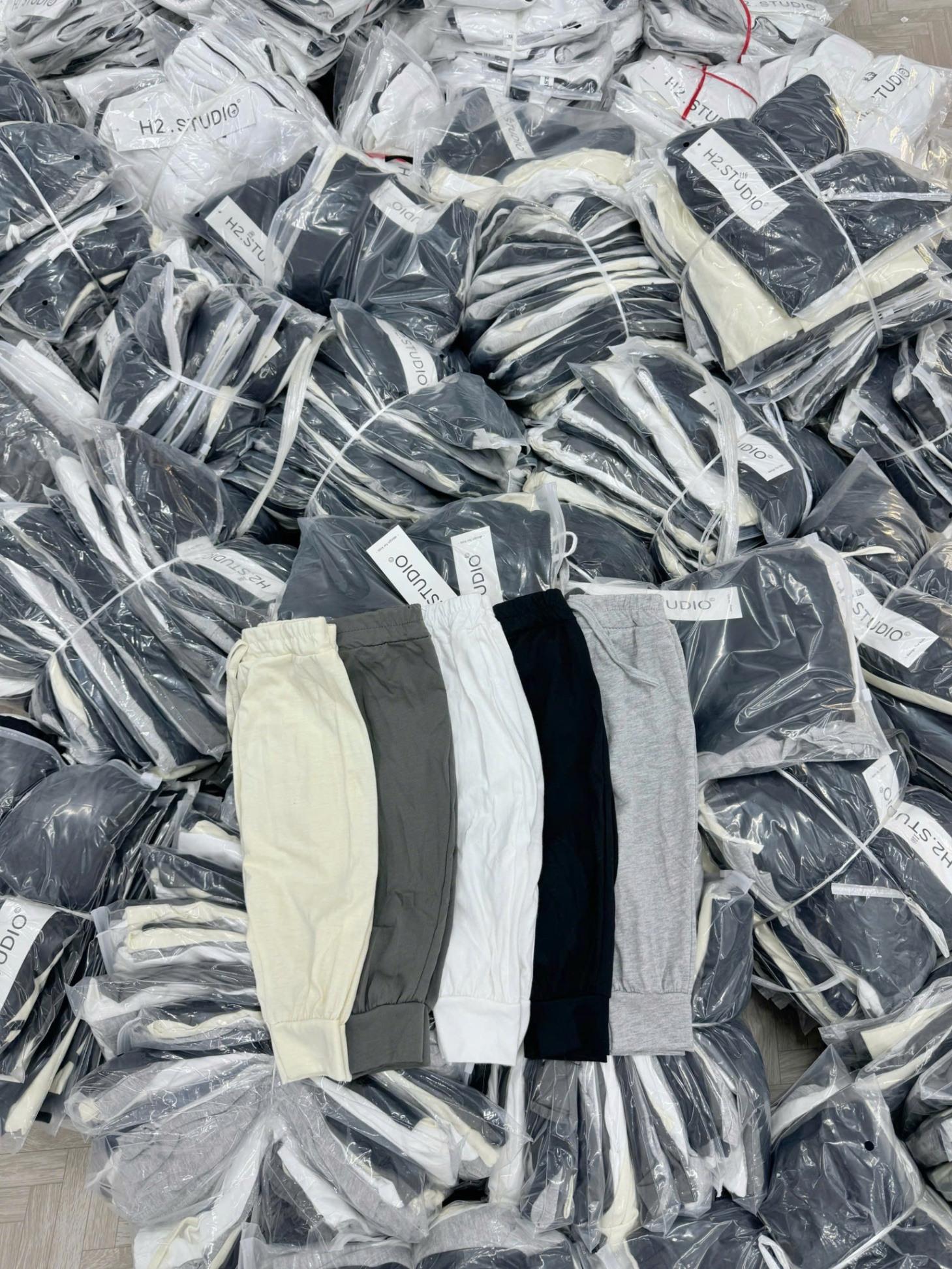 SQ50 SET 5 QUẦN COTTON TONE GHI SÁNG Xả