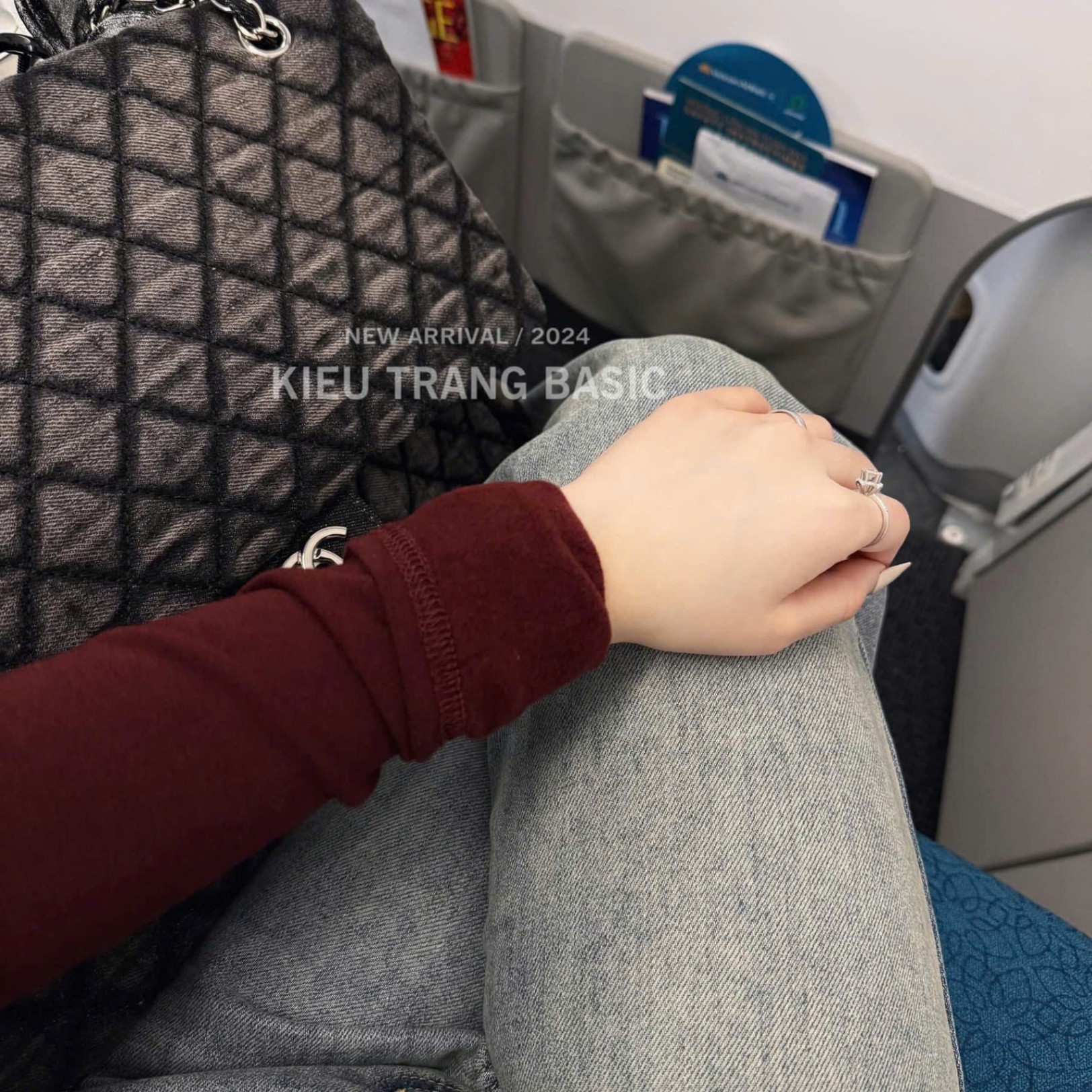 AZ02 ÁO ZIP LÓT LÔNG CỔ TRÒN ĐỘN VAI