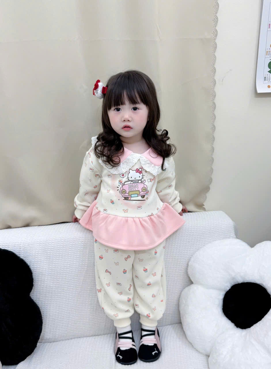 C94# BỘ NỈ 2 DA HELLO KITTY XOÈ CHO BÉ(X)