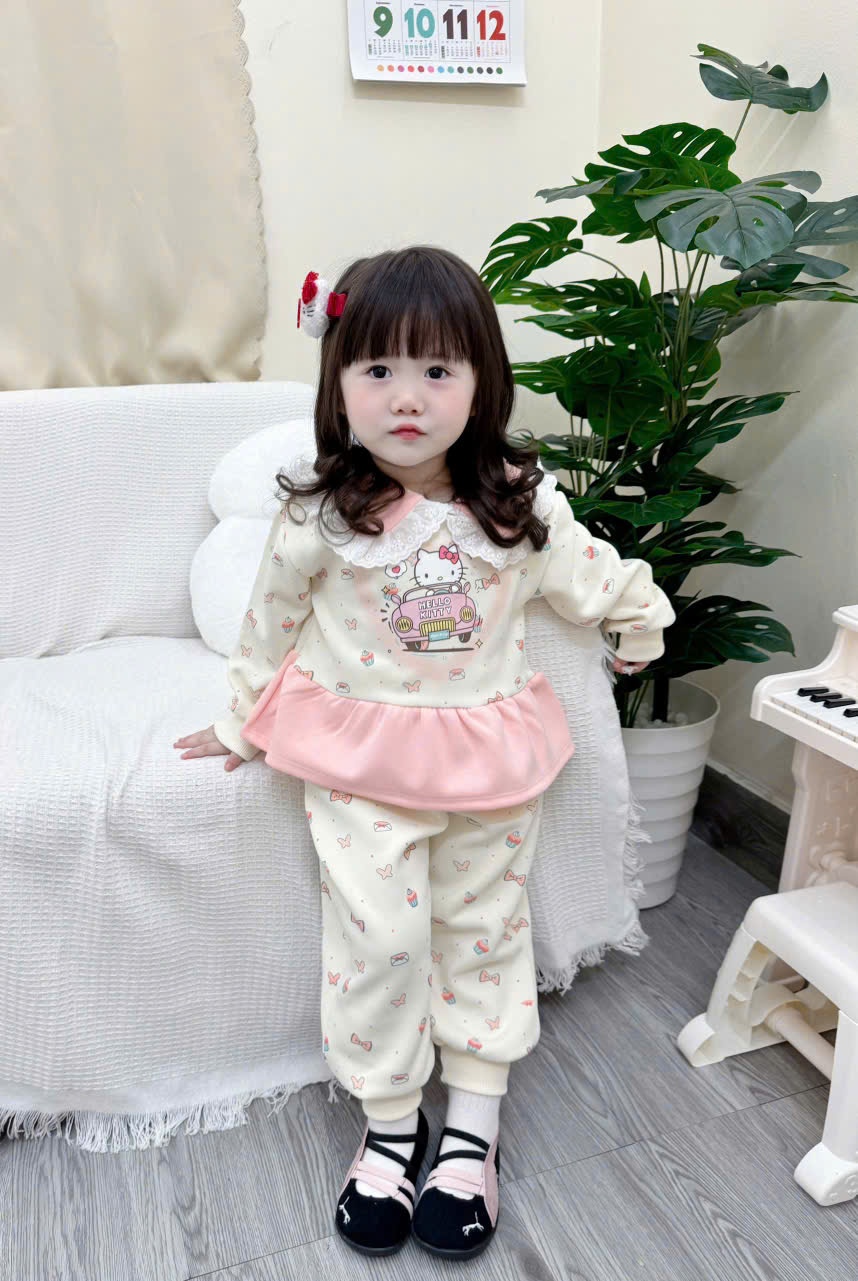 C94# BỘ NỈ 2 DA HELLO KITTY XOÈ CHO BÉ(X)