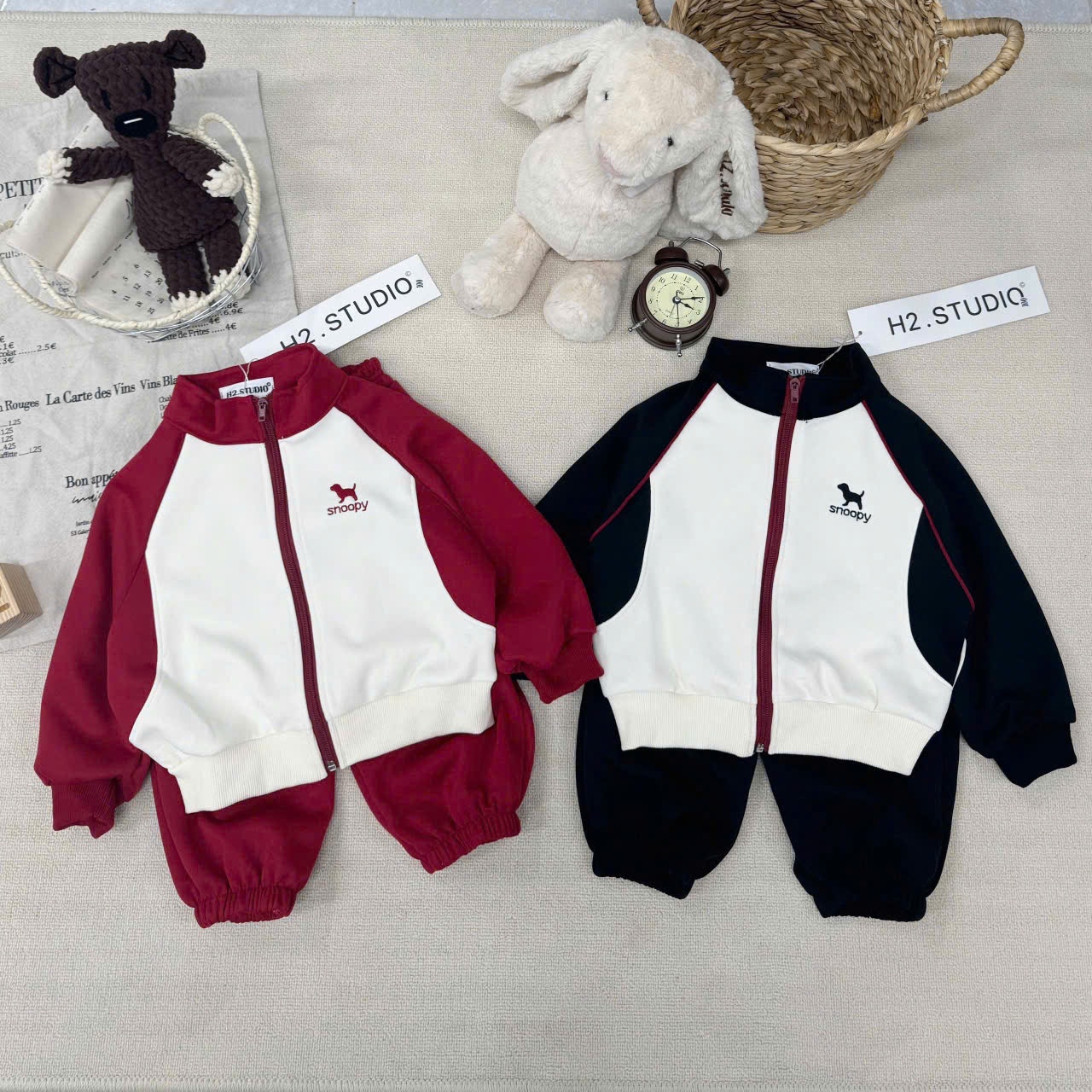 V28# BỘ NỈ THỂ THAO 2 MÀU THÊU CÚN CHO BÉ(X)