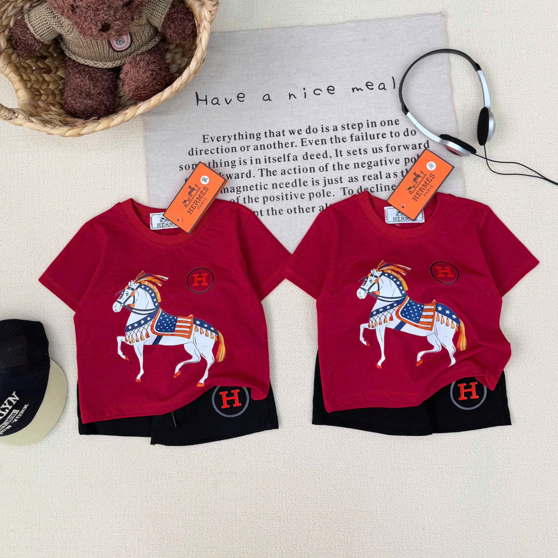 K55# SET ĐỎ HÌNH NGỰA CHO BÉ