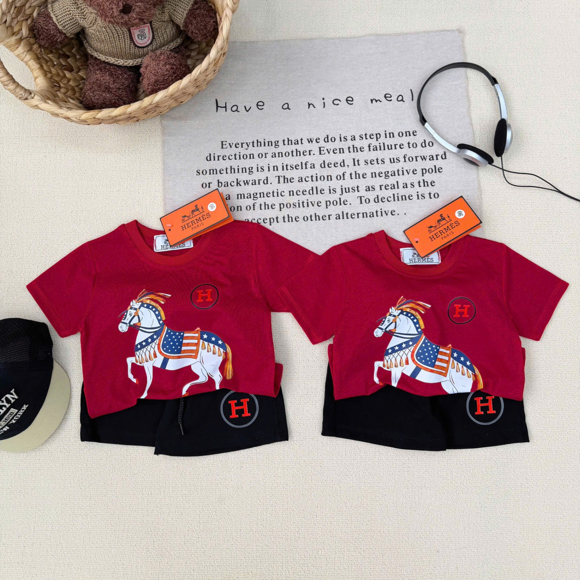 K55# SET ĐỎ HÌNH NGỰA CHO BÉ