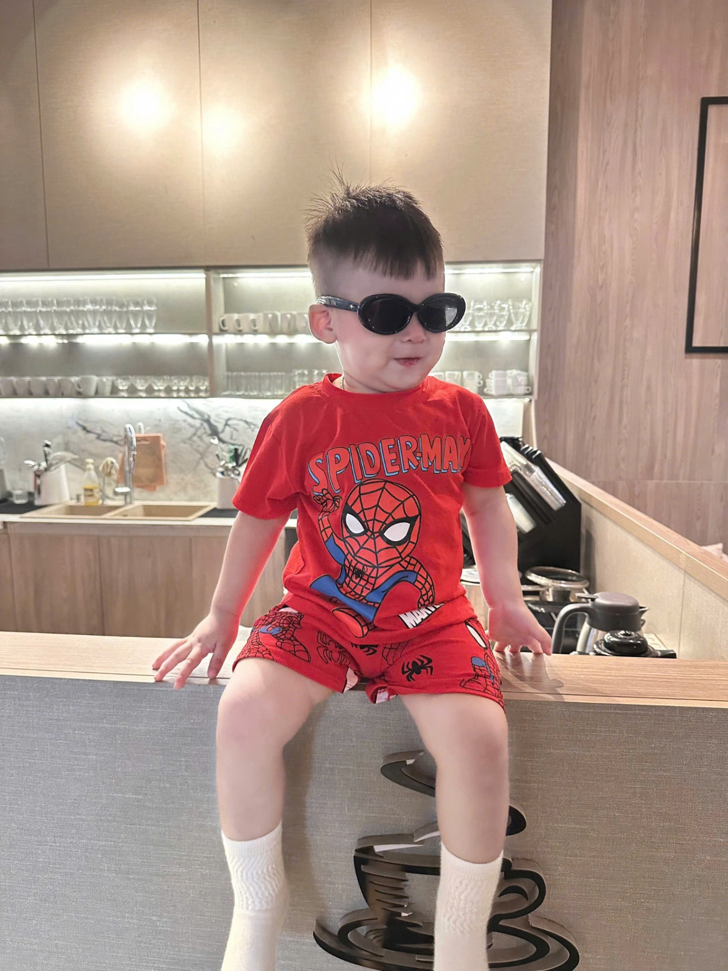 K72 SET 2 BỘ NHỆN ĐỎ BE CHO BÉ TRAI