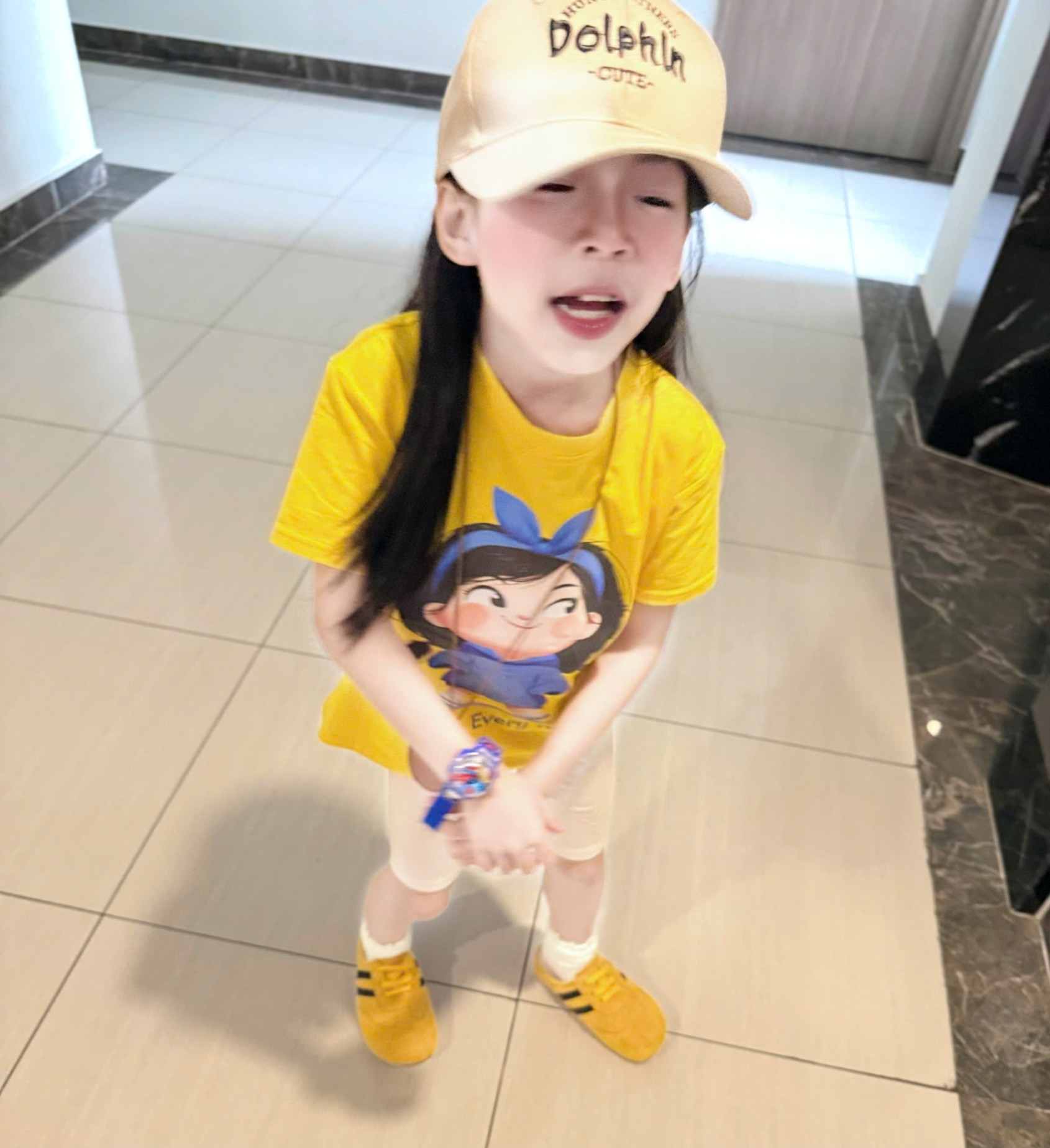 K75 SET 2 BỘ NGỐ TONE VÀNG BÉ GÁI