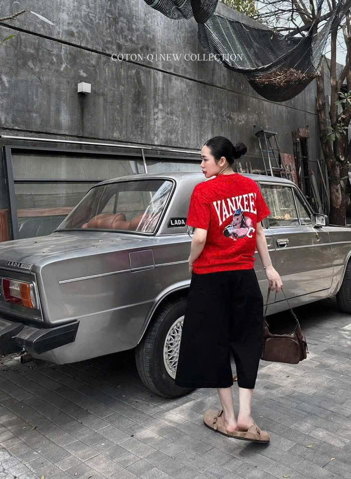 A58 ÁO PHÔNG CHỮ C 2 MÀU