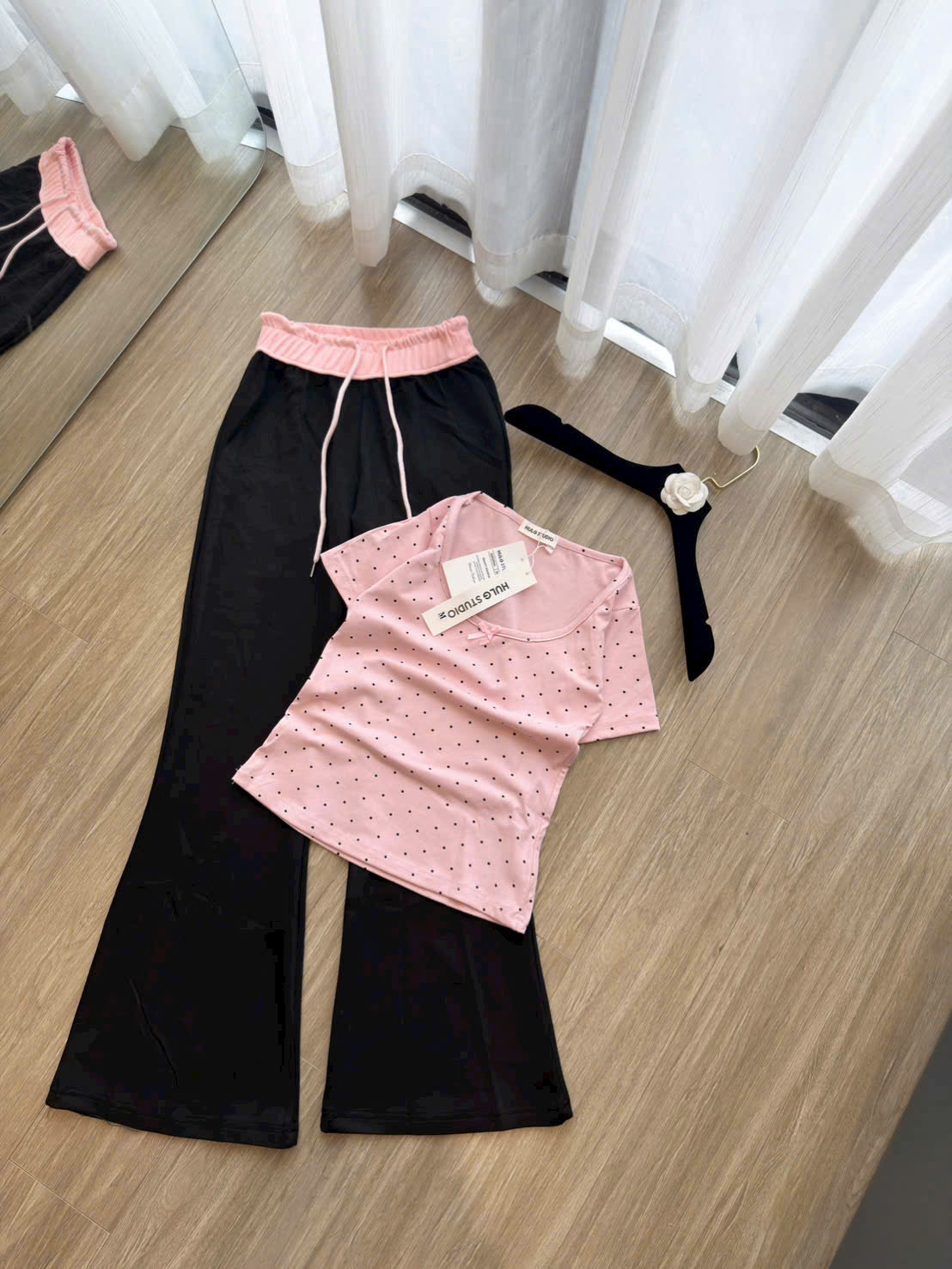 CB12 BỘ HỒNG ÁO CHẤM BI