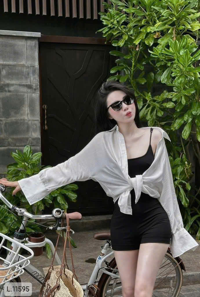 CV- AL16 SET JUM ĐEN KÈM SƠ MI CHO NỮ