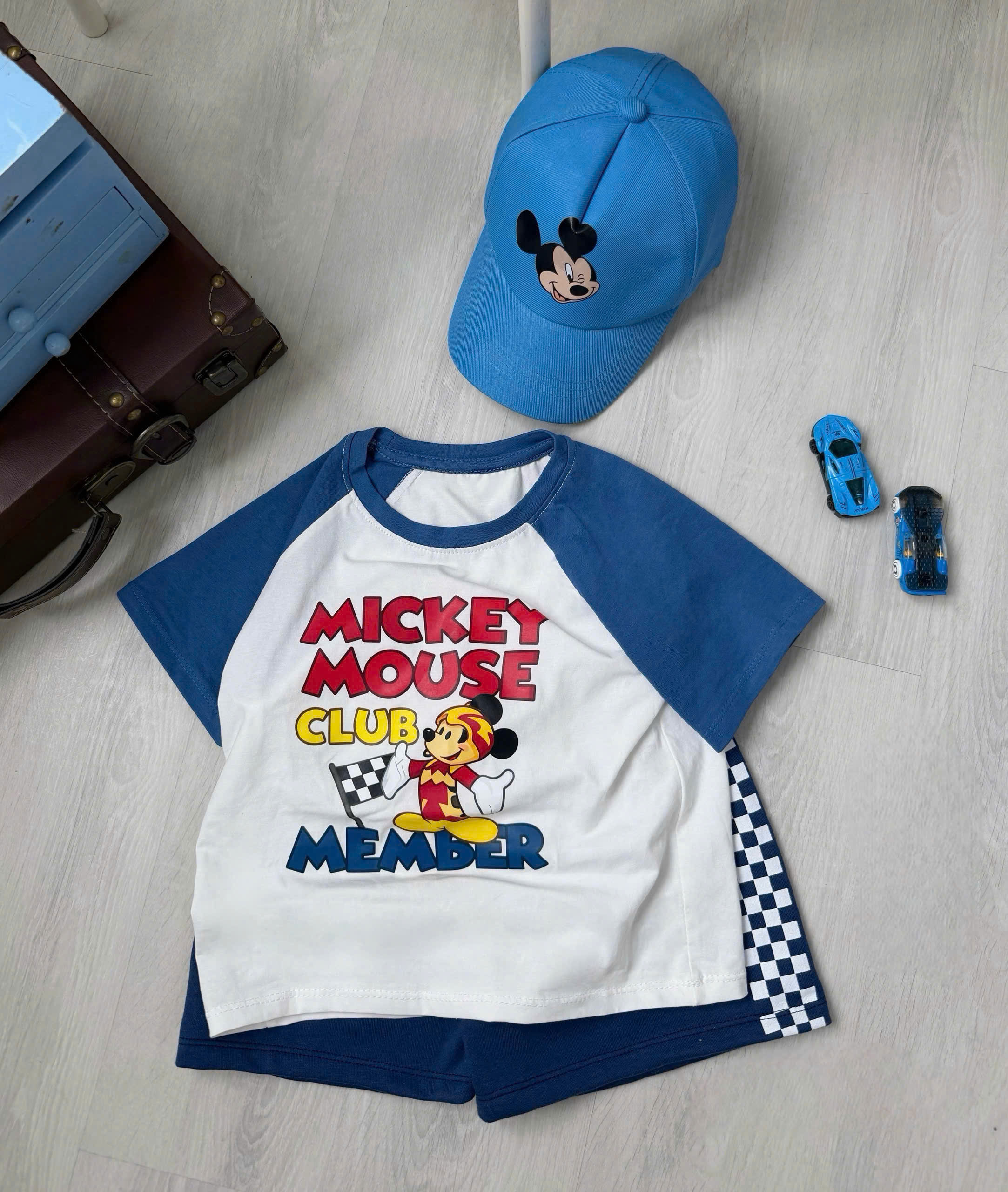 CV - HT24 SET BỘ CỘC MICKEY XANH TRẮNG MICKEY MOUSE KÈM MŨ