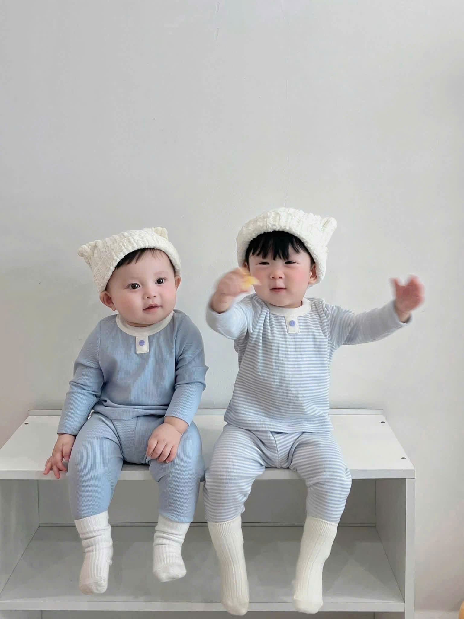 CV-HT75# SET 2B BỘ THU ĐÔNG DÀI TAY KHUY CỔ 6M CHO BÉ YÊU