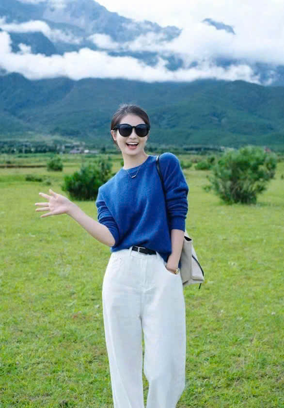CV-HT93# LEN XANH COBAN CỔ TRÒN JADE MAISON