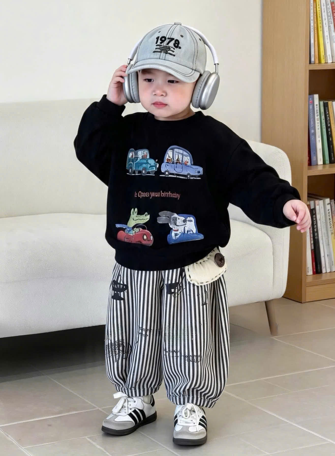CV-HT98# SET BỘ ÁO DÀI TAY ĐEN MIX QUẦN KẺ CHO BÉ TRAI