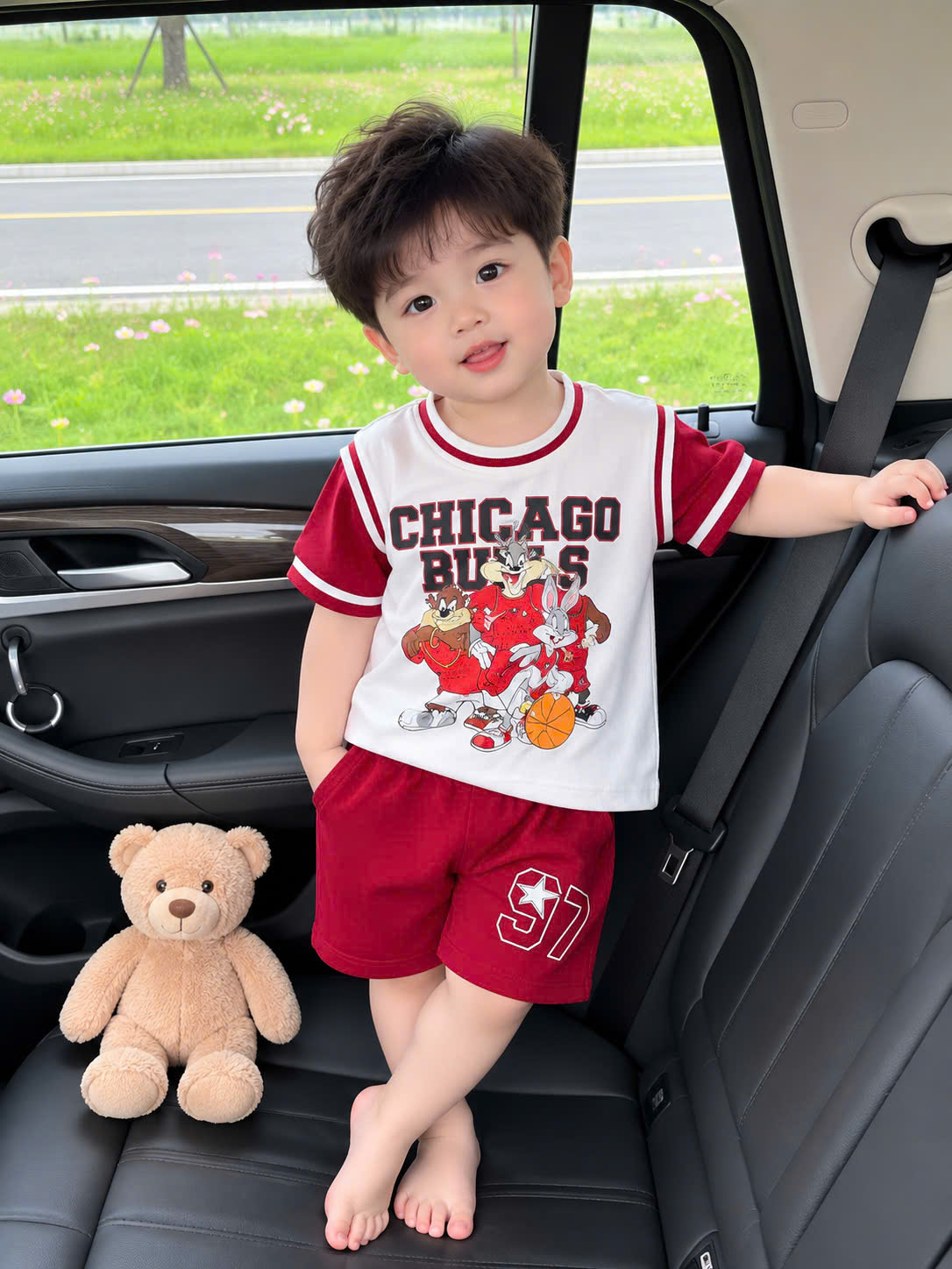 CV-K040# SET 2B THỂ THAO LOONEY CHICAGO ĐỎ VÀNG PHỐI TAY TRẮNG CHO BÉ YÊU