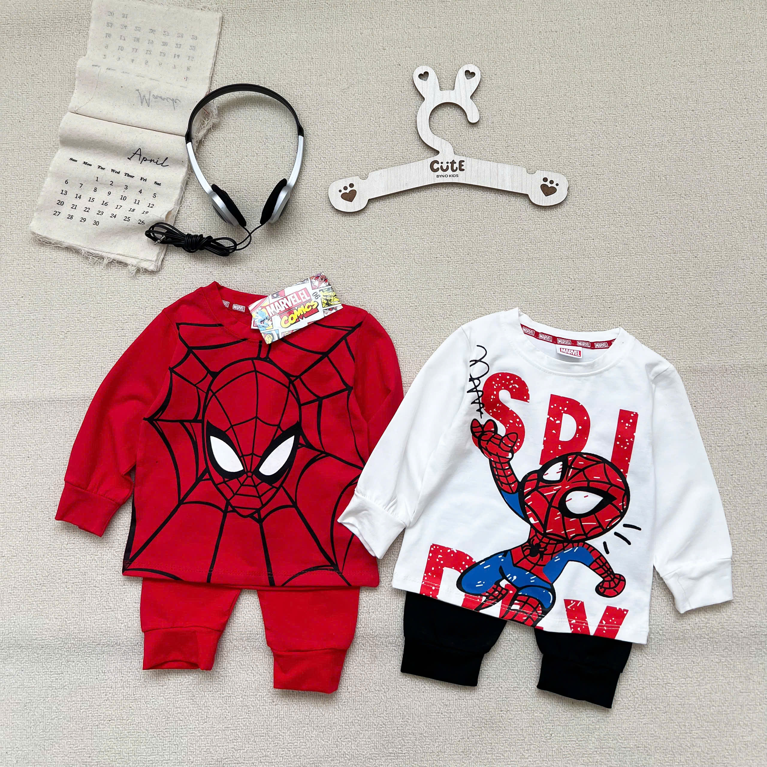 CV - N62 SET 2 BỘ NHỆN ĐỎ TRẮNG