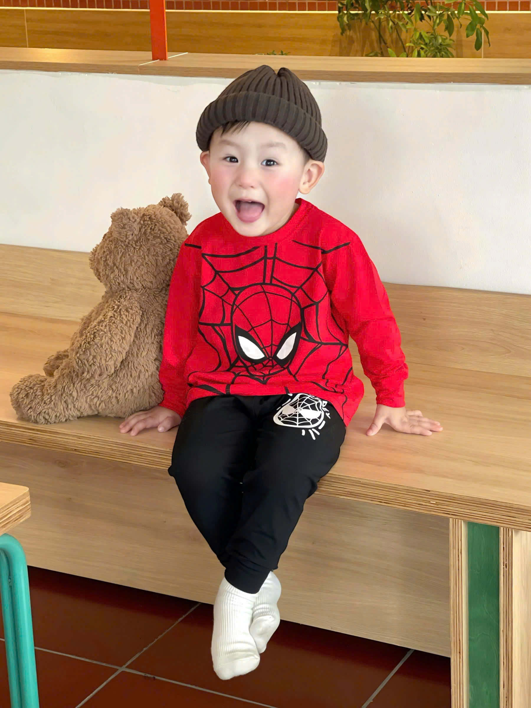 CV - N62 SET 2 BỘ NHỆN ĐỎ TRẮNG