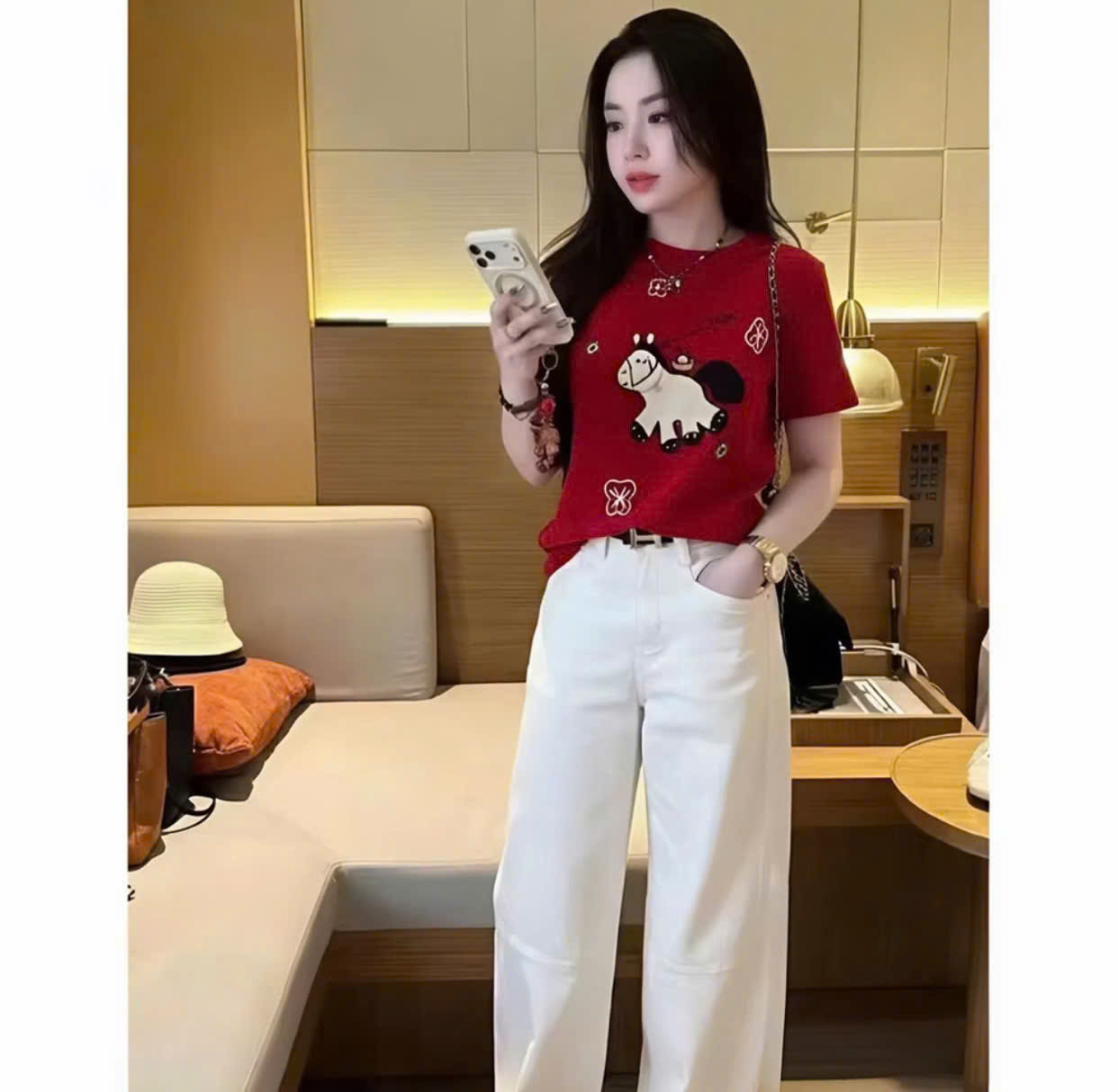 PC112 ÁO PHÔNG HÌNH NGỰA CHO NỮ 2 MÀU