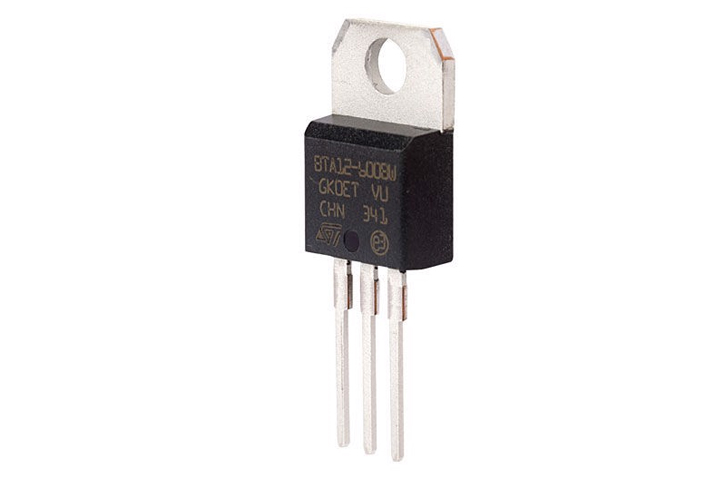 Triac BTA12 600B 600V/12A TO220