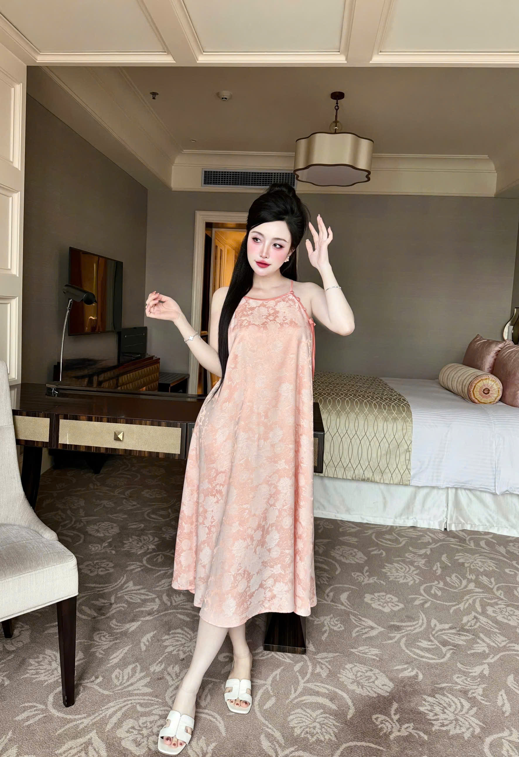S1324 ĐẦM YẾM DÀI -70KG -XL