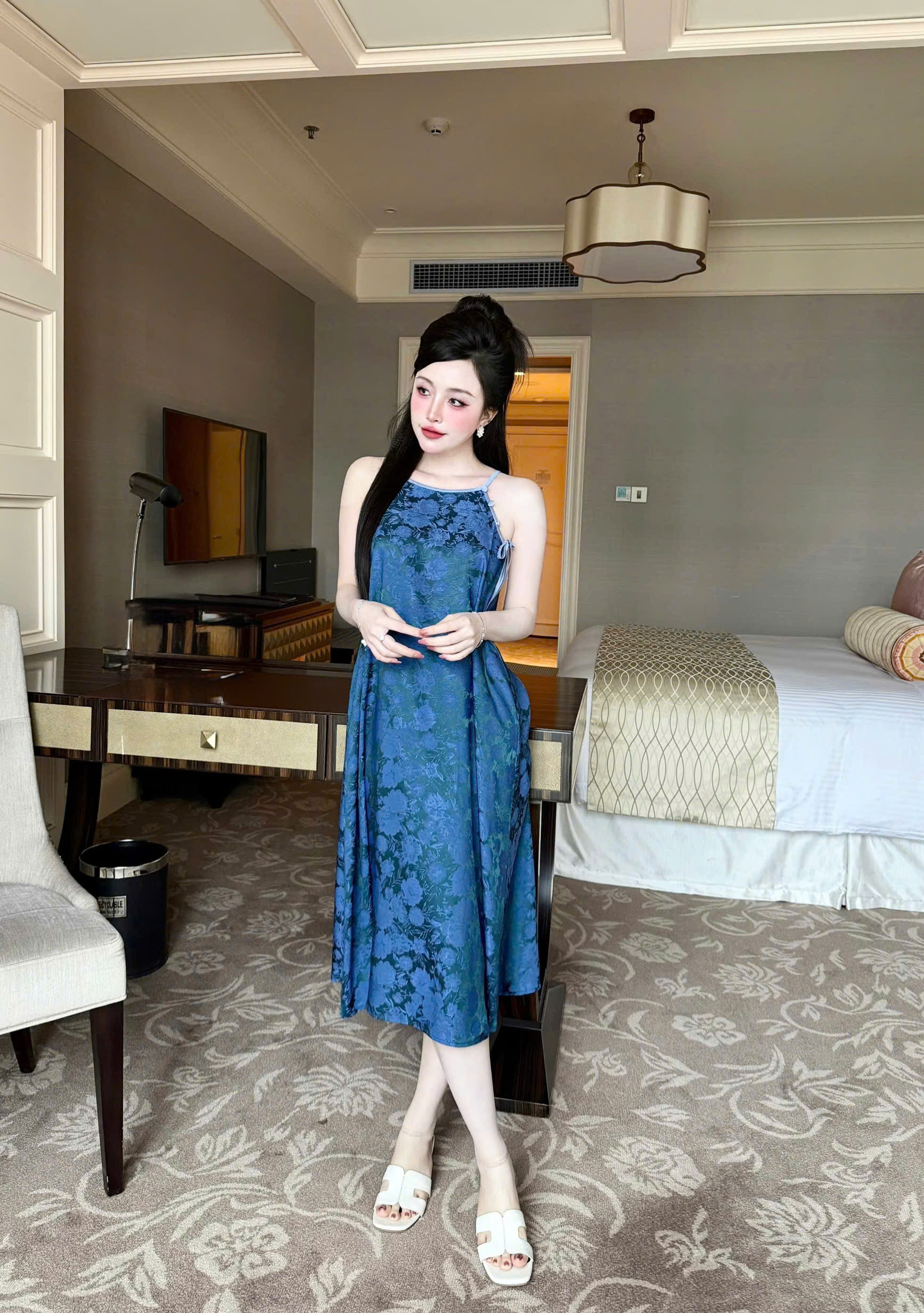 S1324 ĐẦM YẾM DÀI -70KG -XL