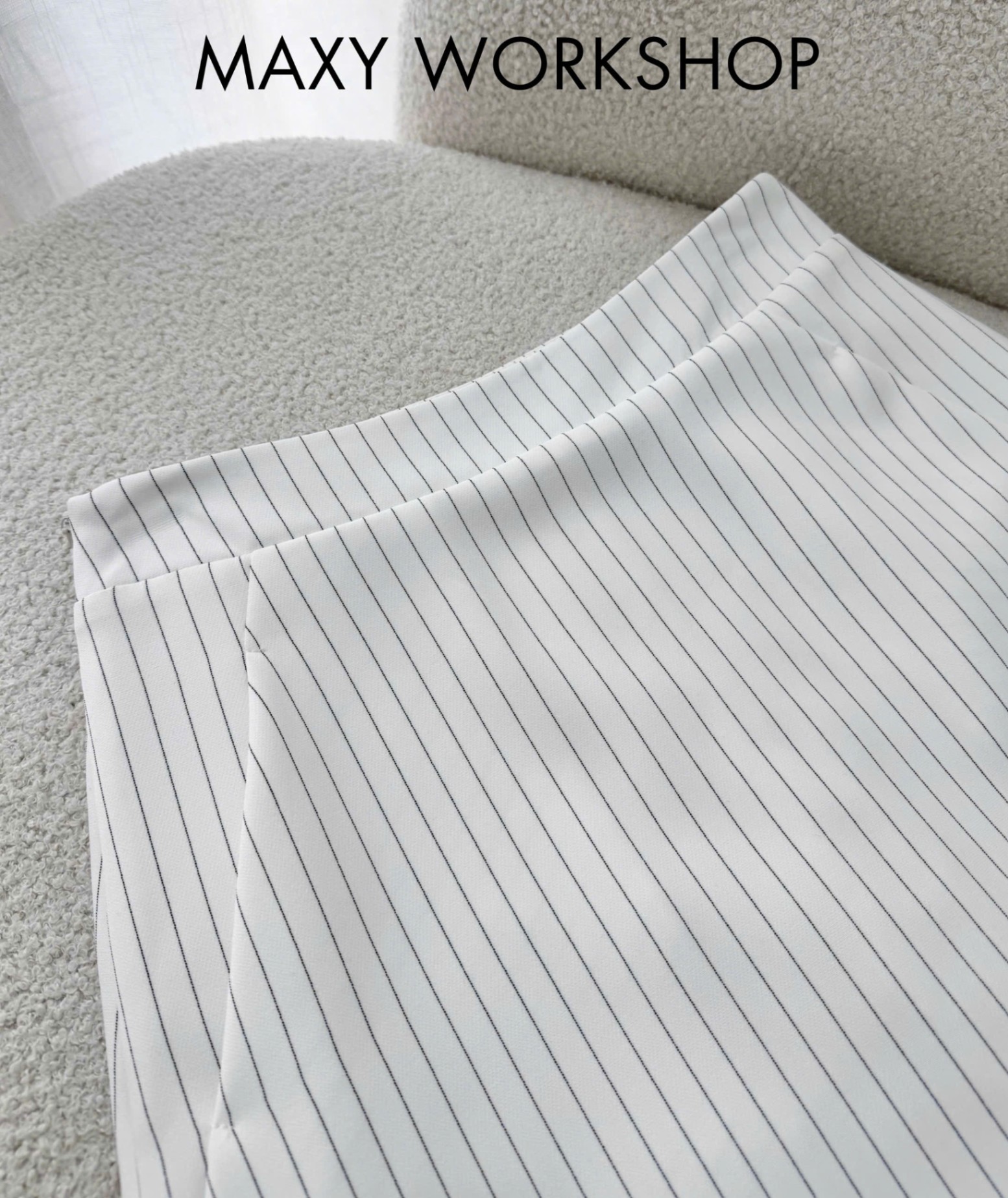 WHITE STRIPPED SKIRT
