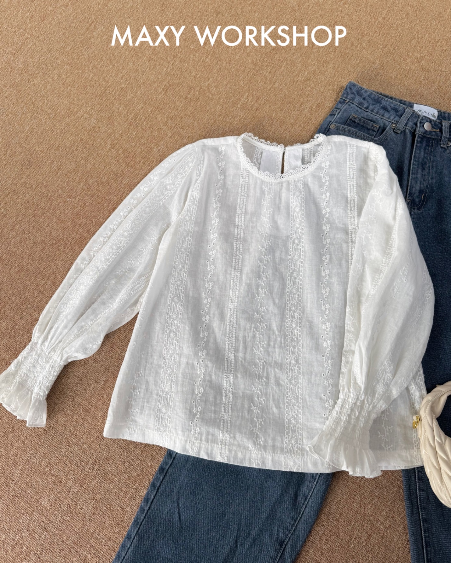 Áo kiểu LONG EMBROIDERED TOP