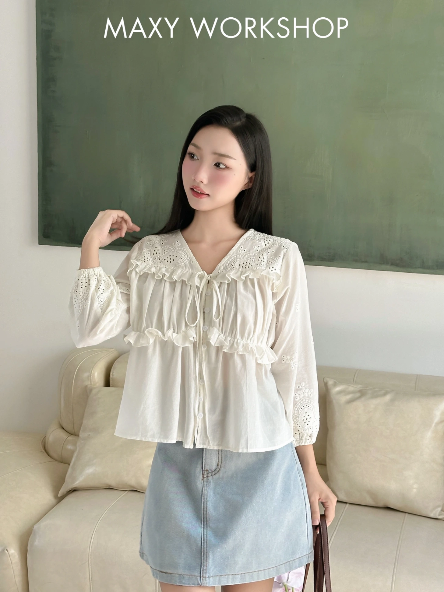Áo kiểu RUFFLE LACE TOP