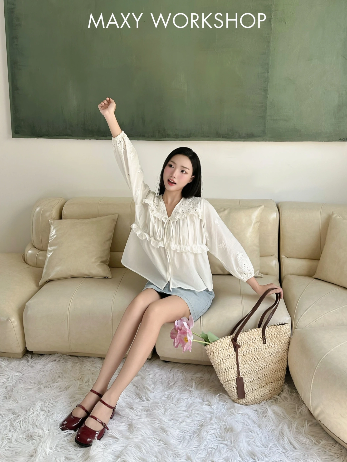 Áo kiểu RUFFLE LACE TOP
