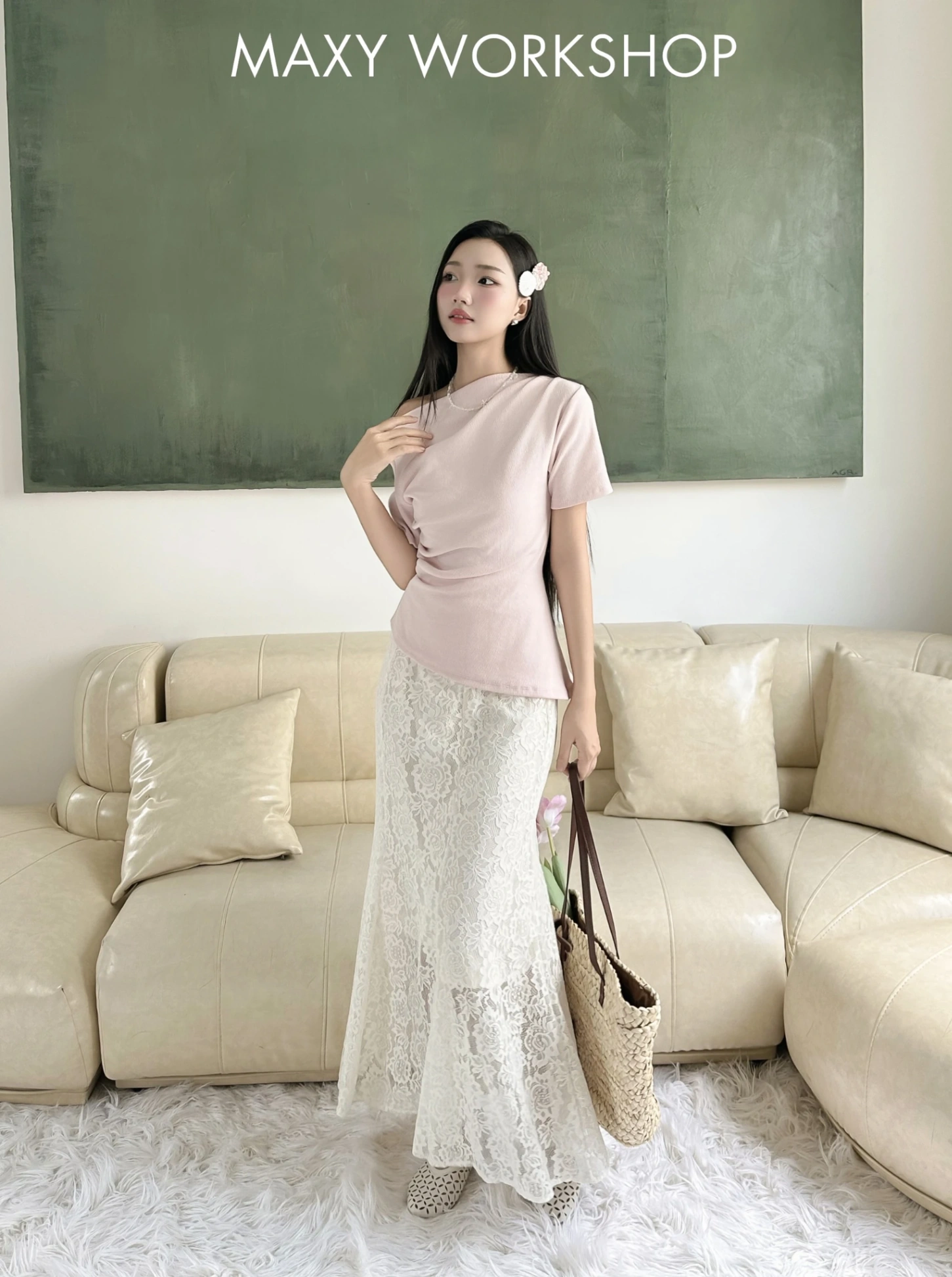 Chân váy LACE SKIRT
