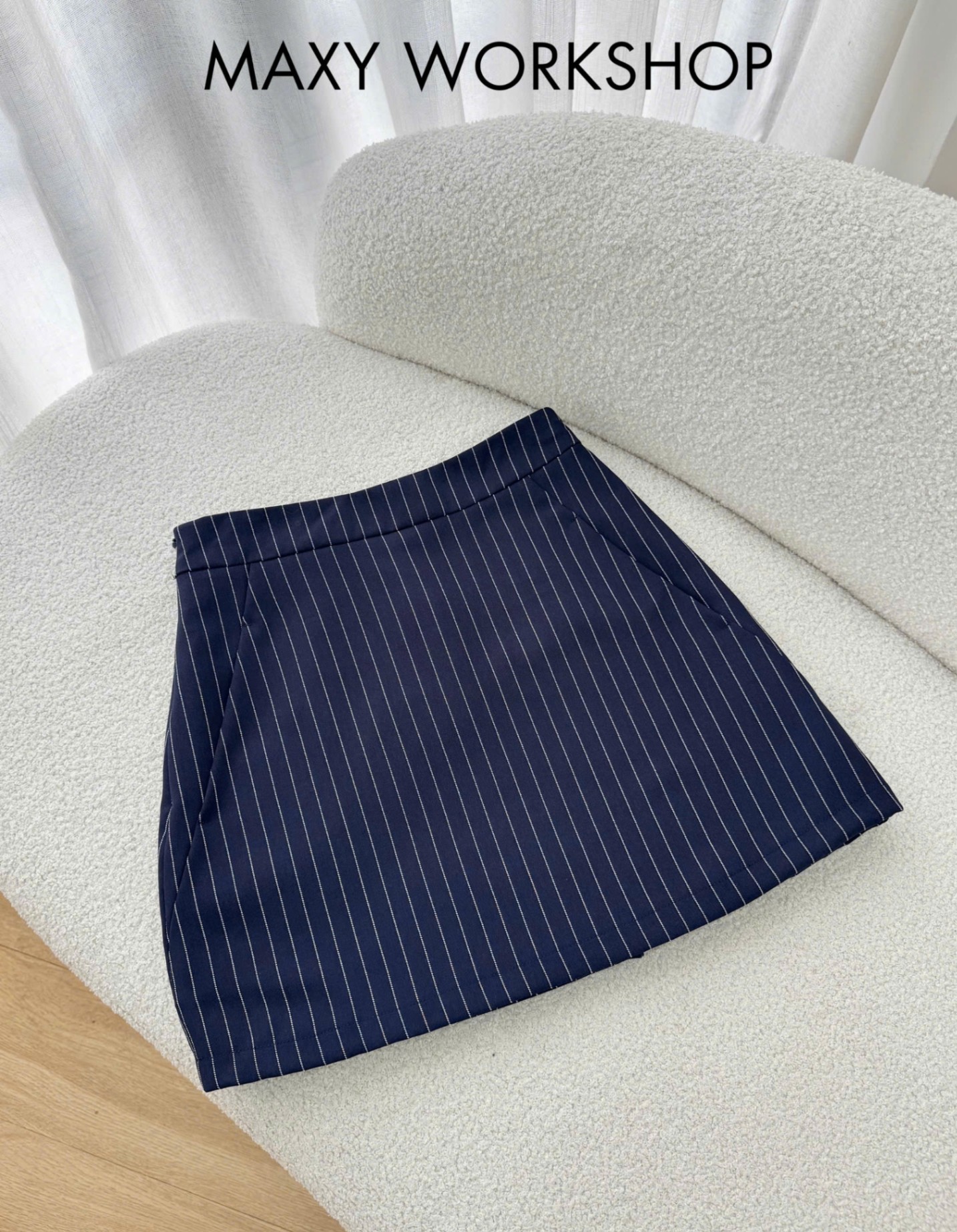 Chân váy NAVY STRIPPED SKIRT