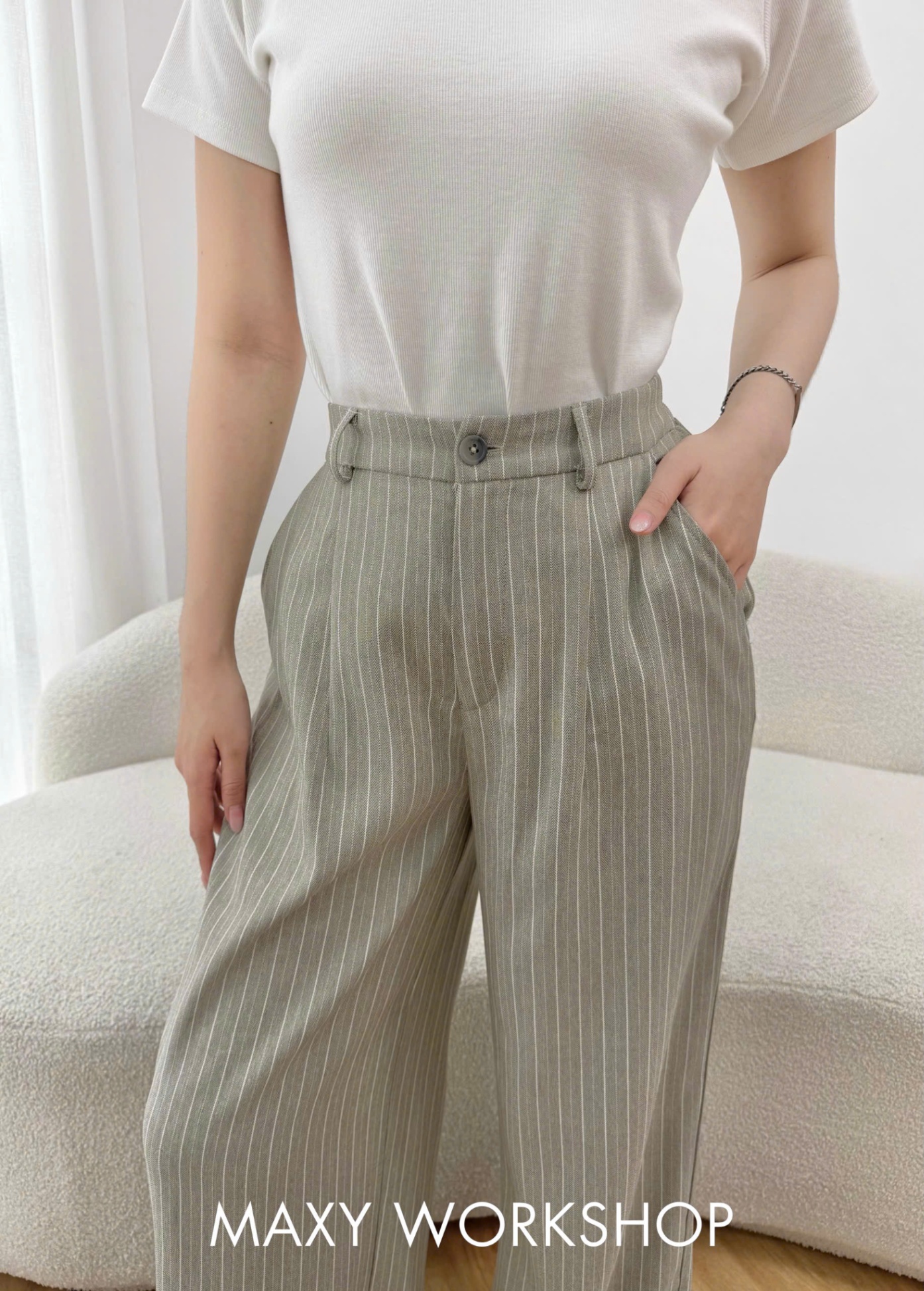 Quần STRIPPED EASY PANTS