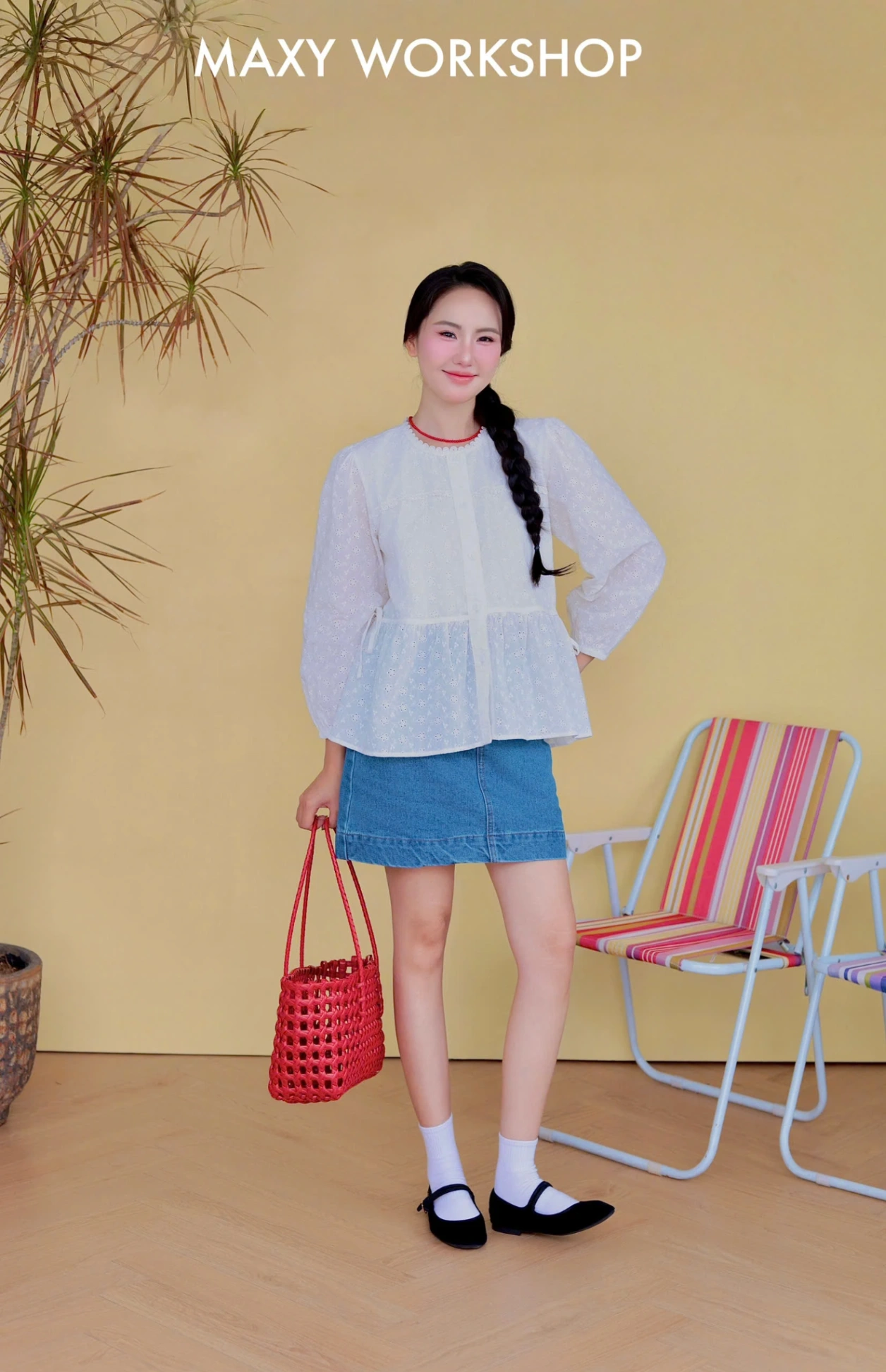 Áo kiểu COZY EMBROIDERED TOP