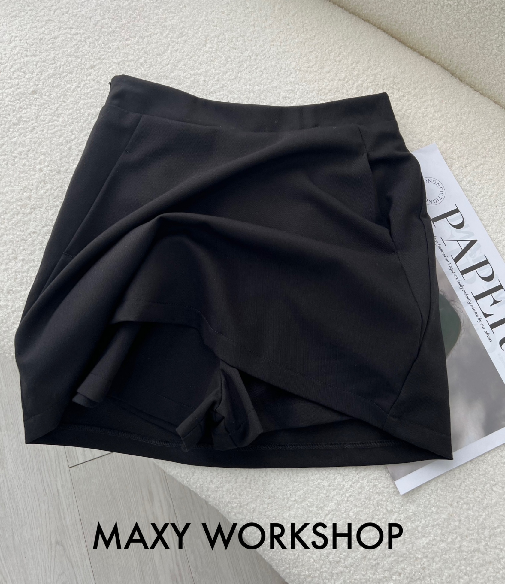 Chân váy ngắn BLACK SKIRT