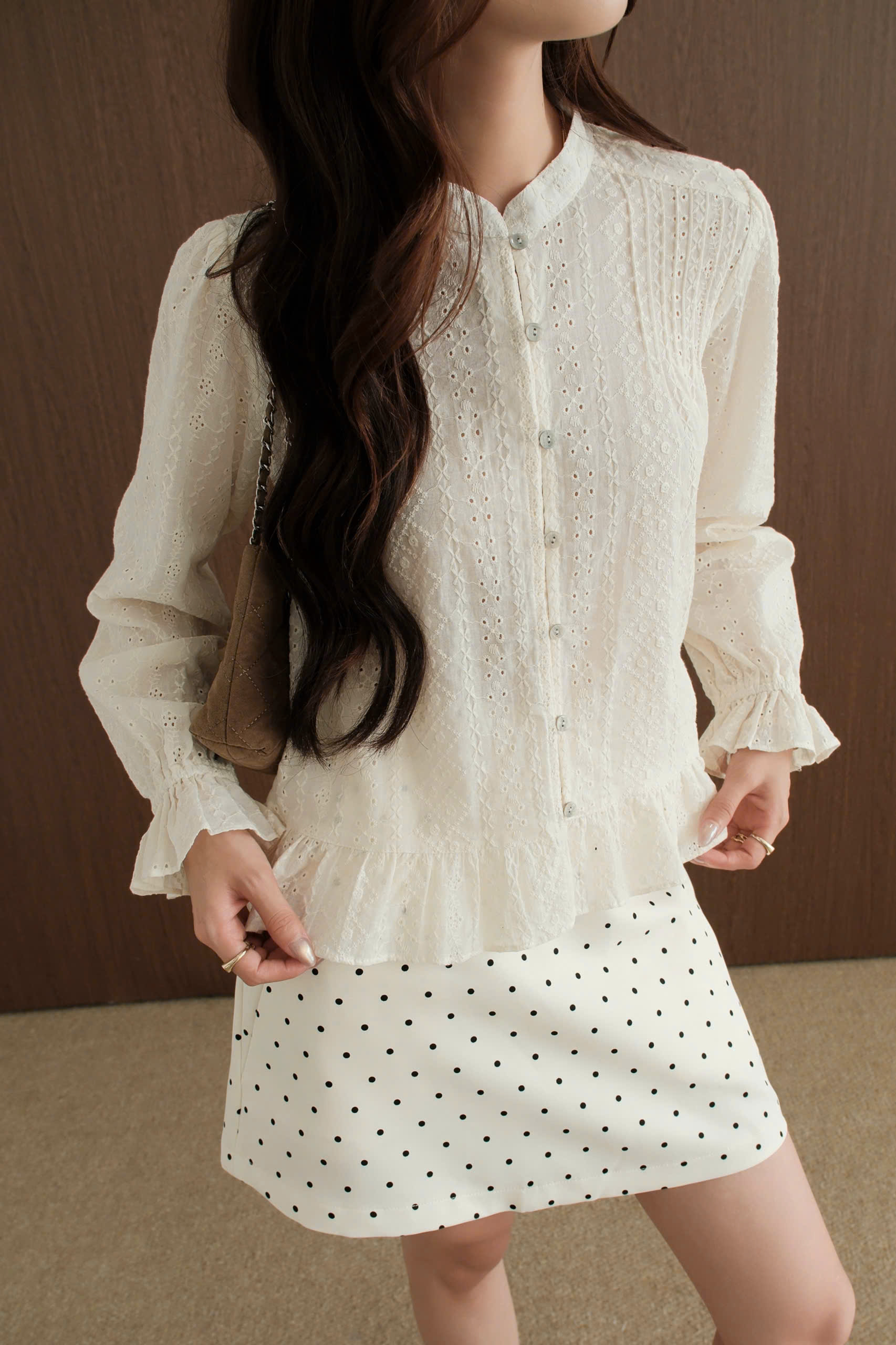 Áo kiểu EMBROIDERED TOP