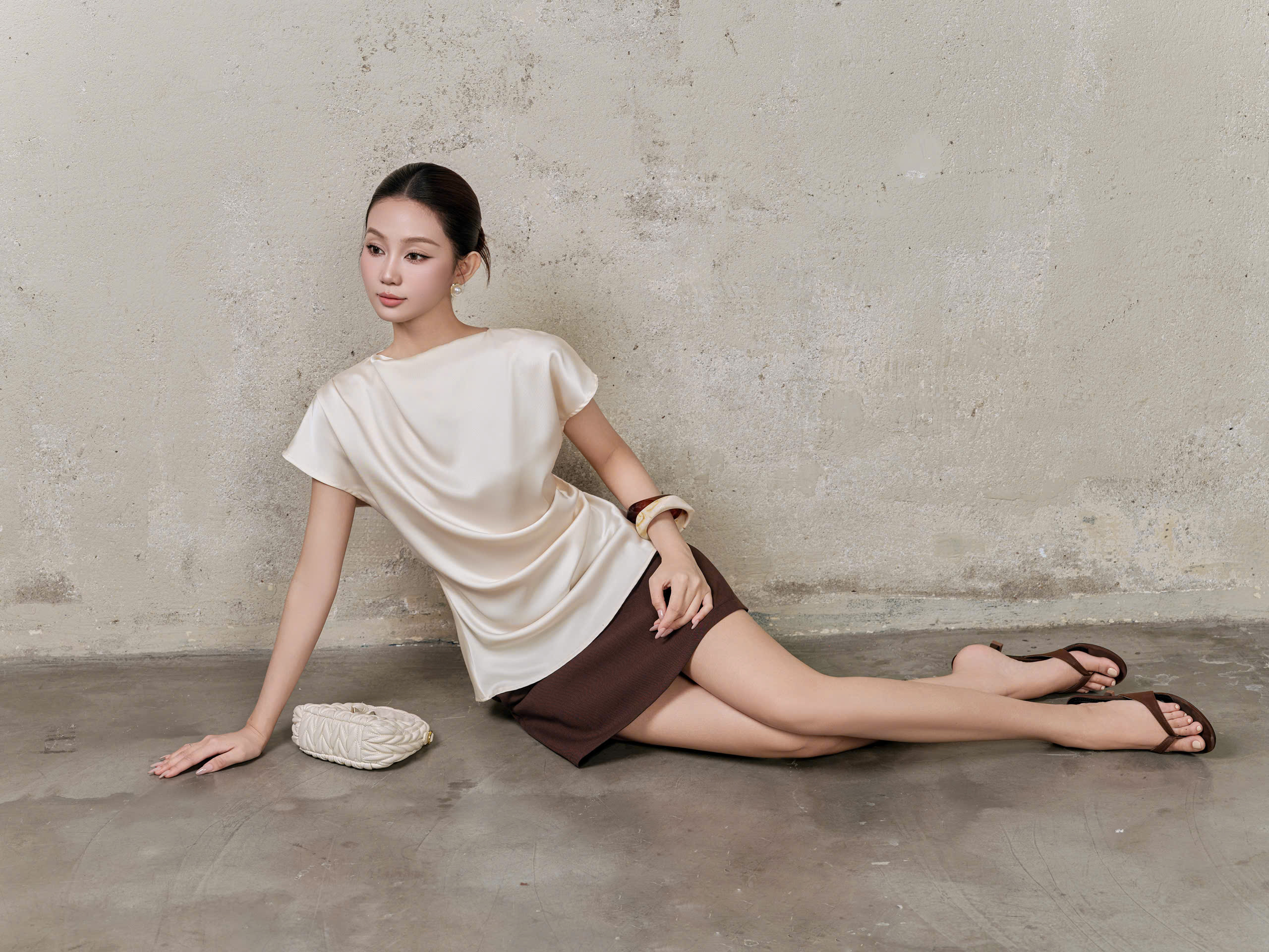 Áo kiểu FLOWING SILK TOP