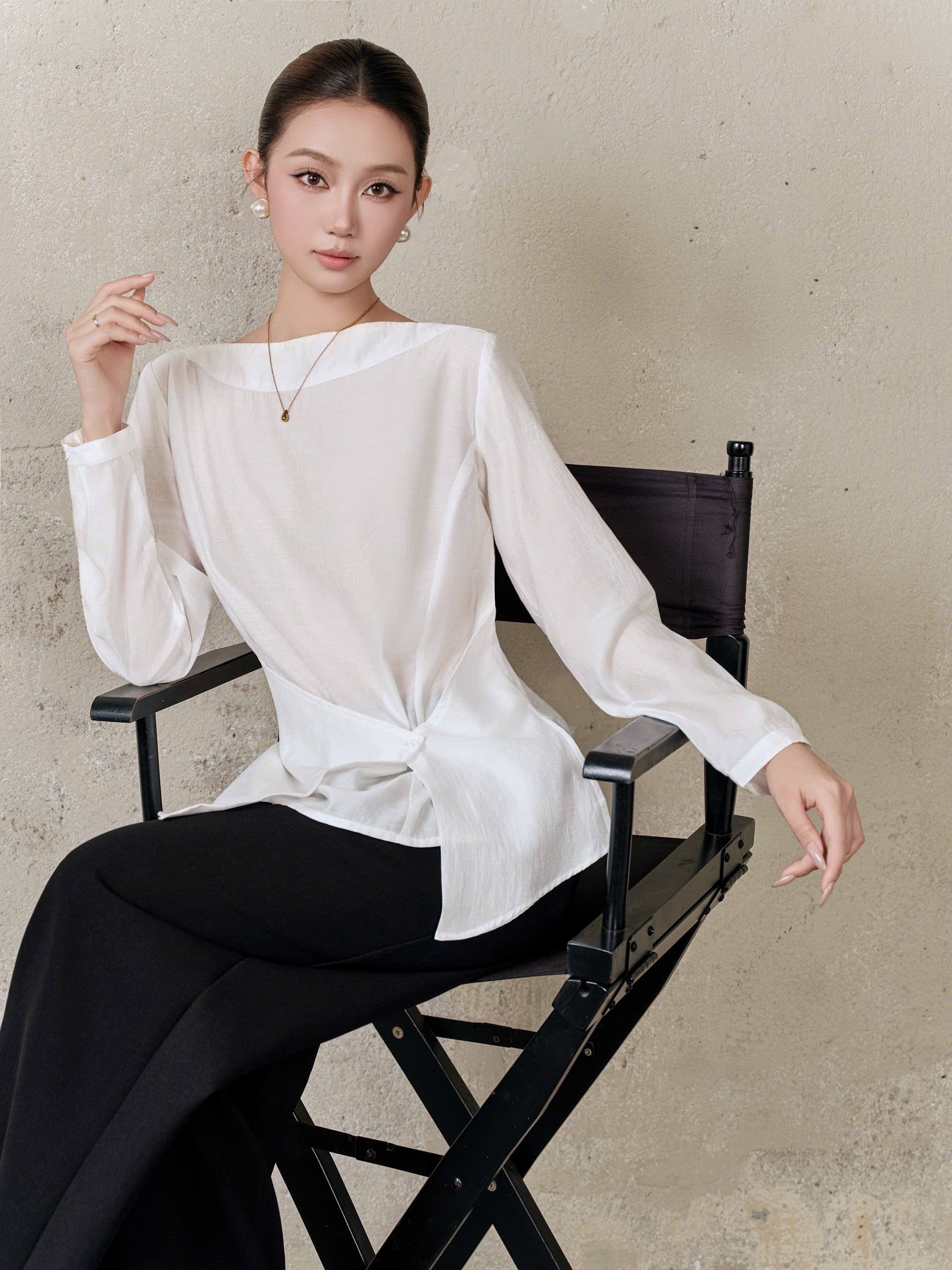 Áo kiểu FLOWING WRAP TOP