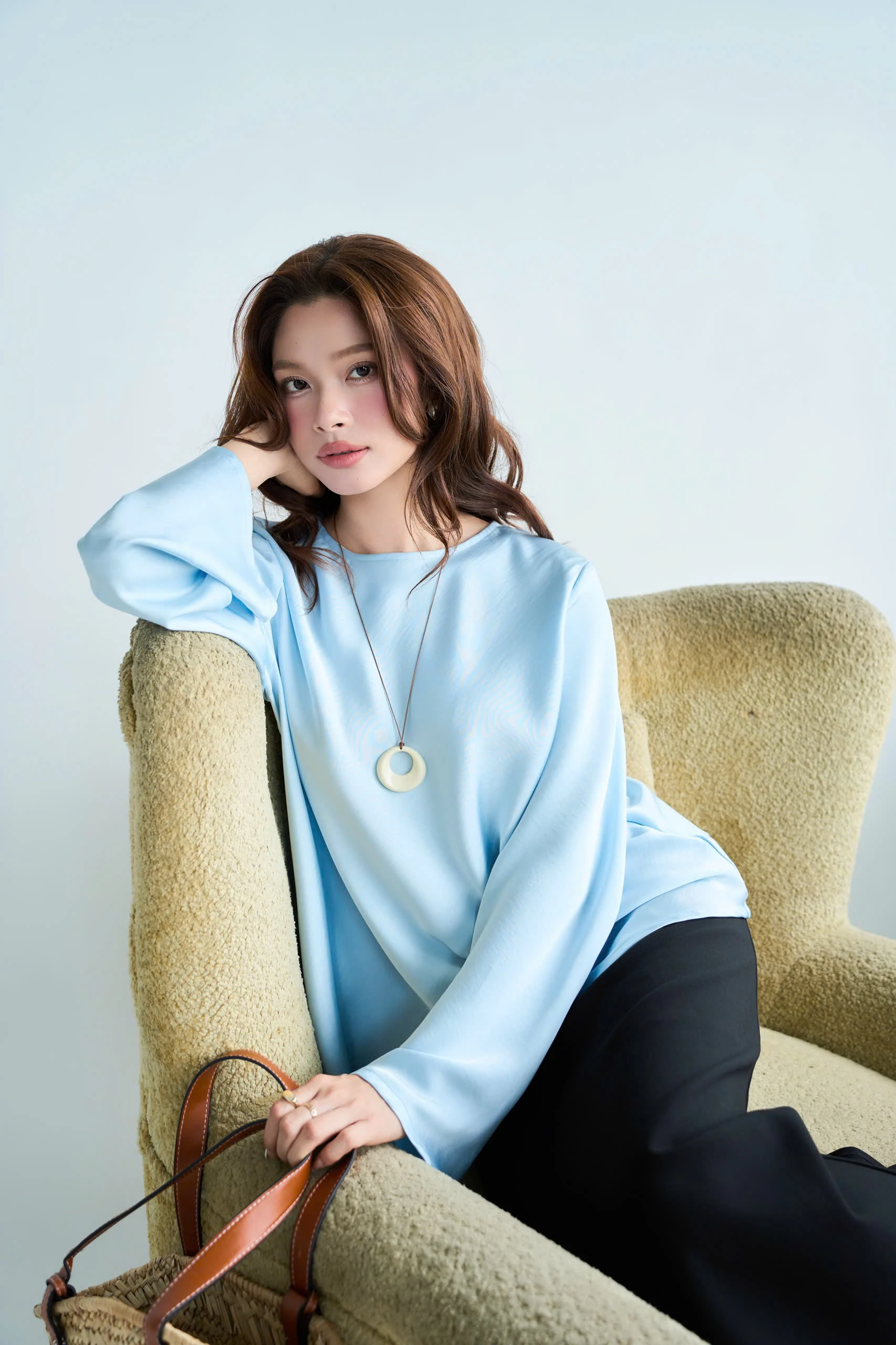 Áo kiểu LONG SLEEVE SILK TOP