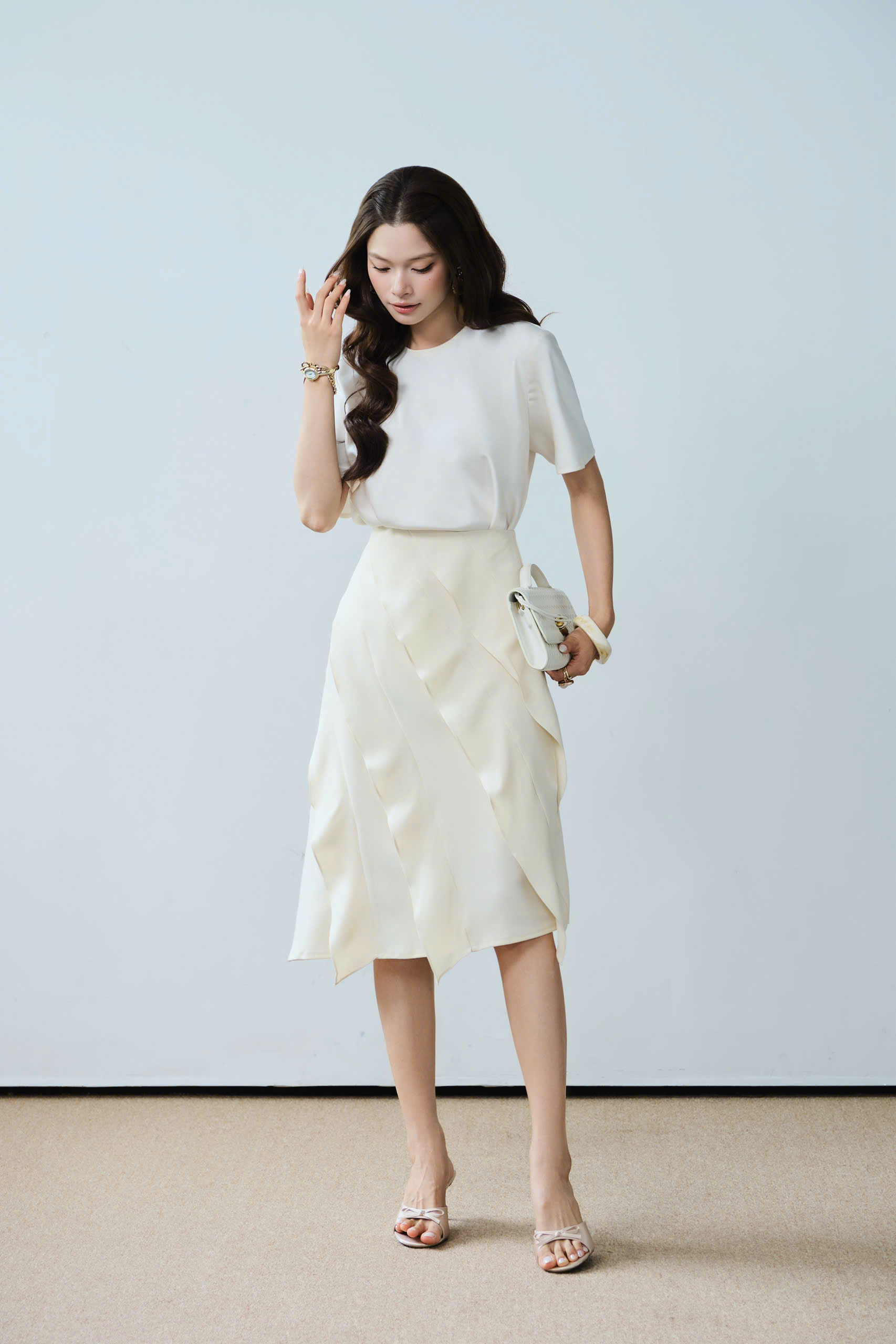 Áo kiểu SHORT SLEEVE SILK TOP