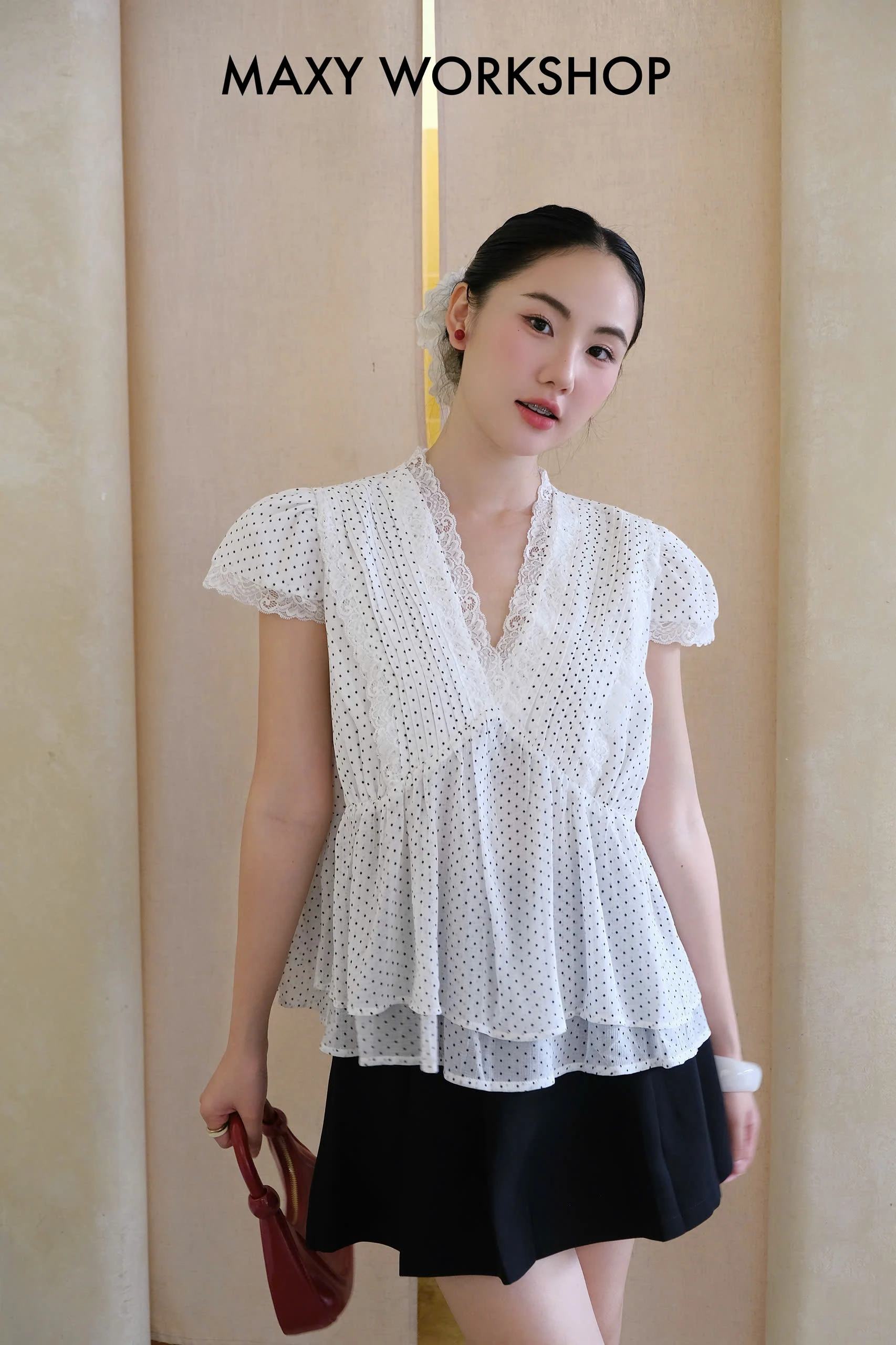 Áo kiểu  VNECK POLKA TOP