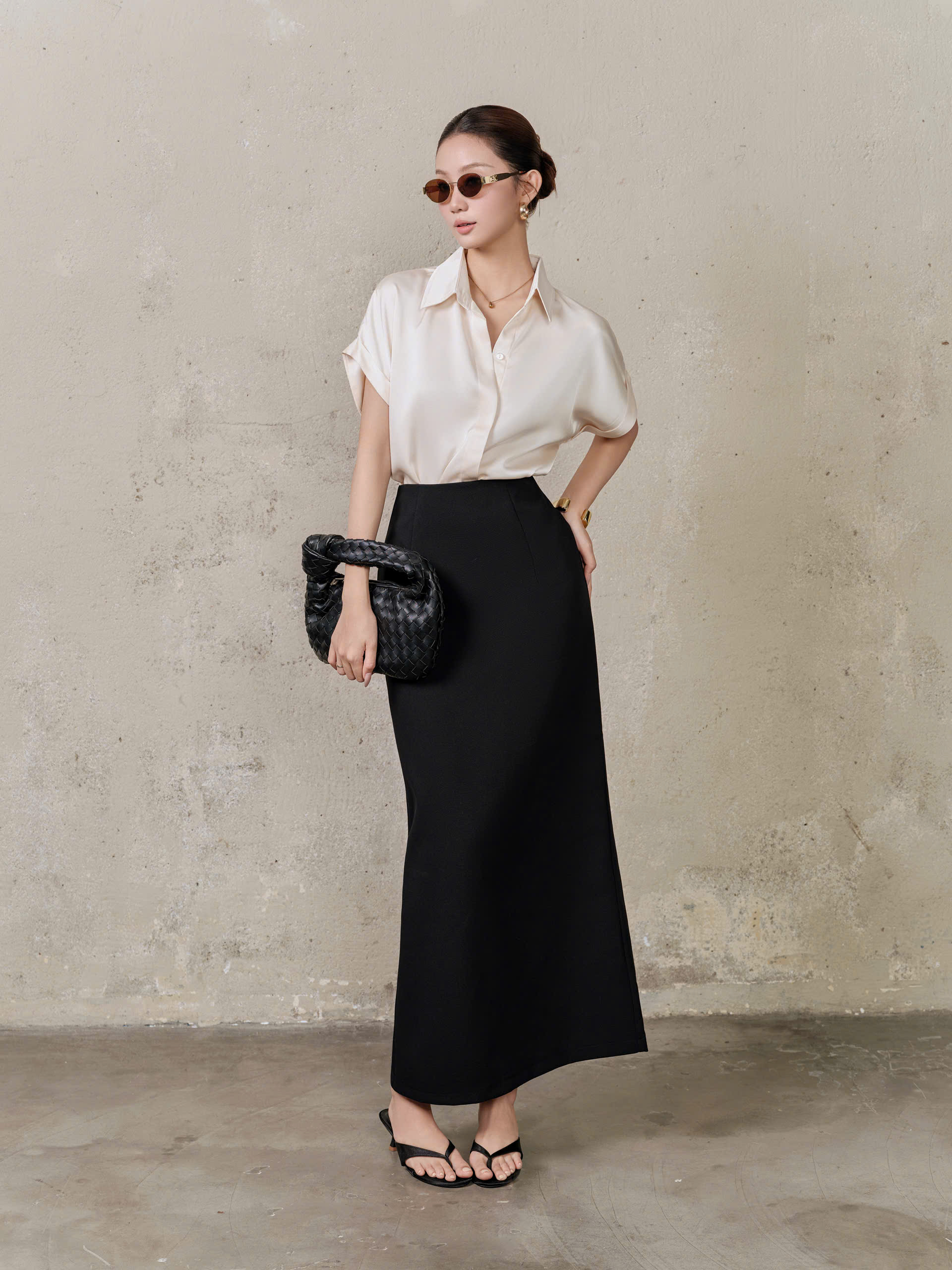 Chân váy dài BACK SLIT SKIRT
